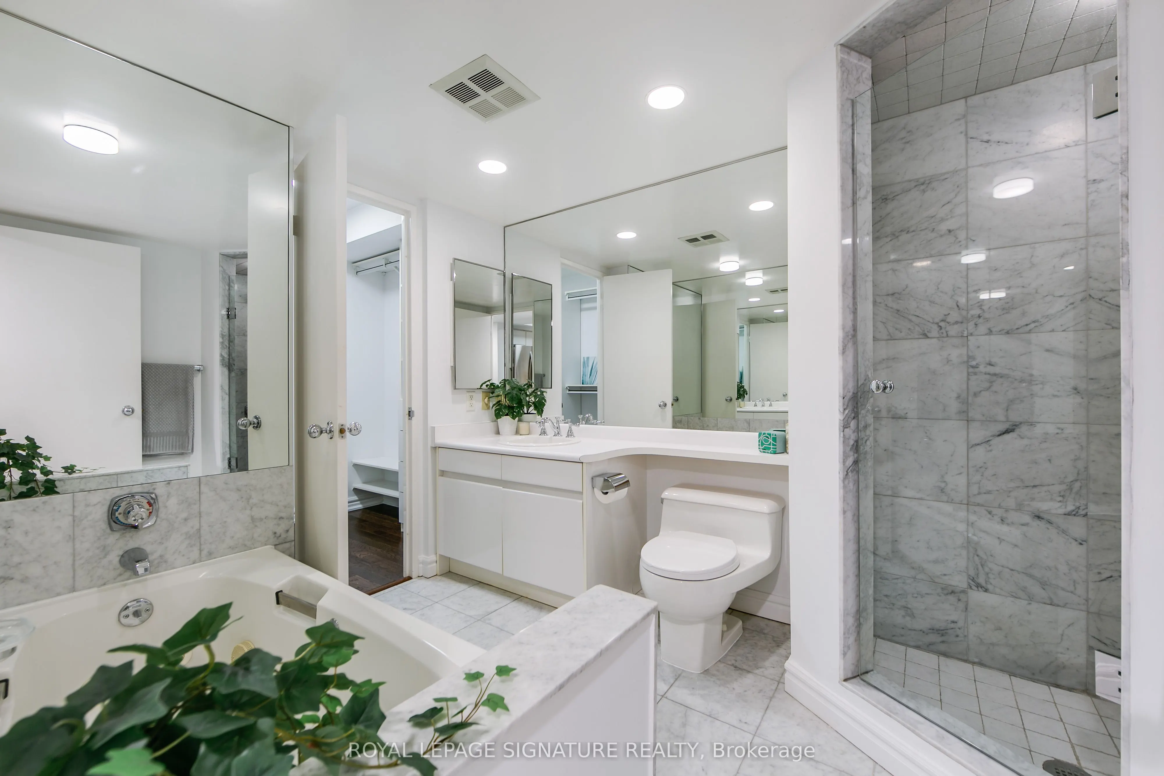33 University Avenue, #605