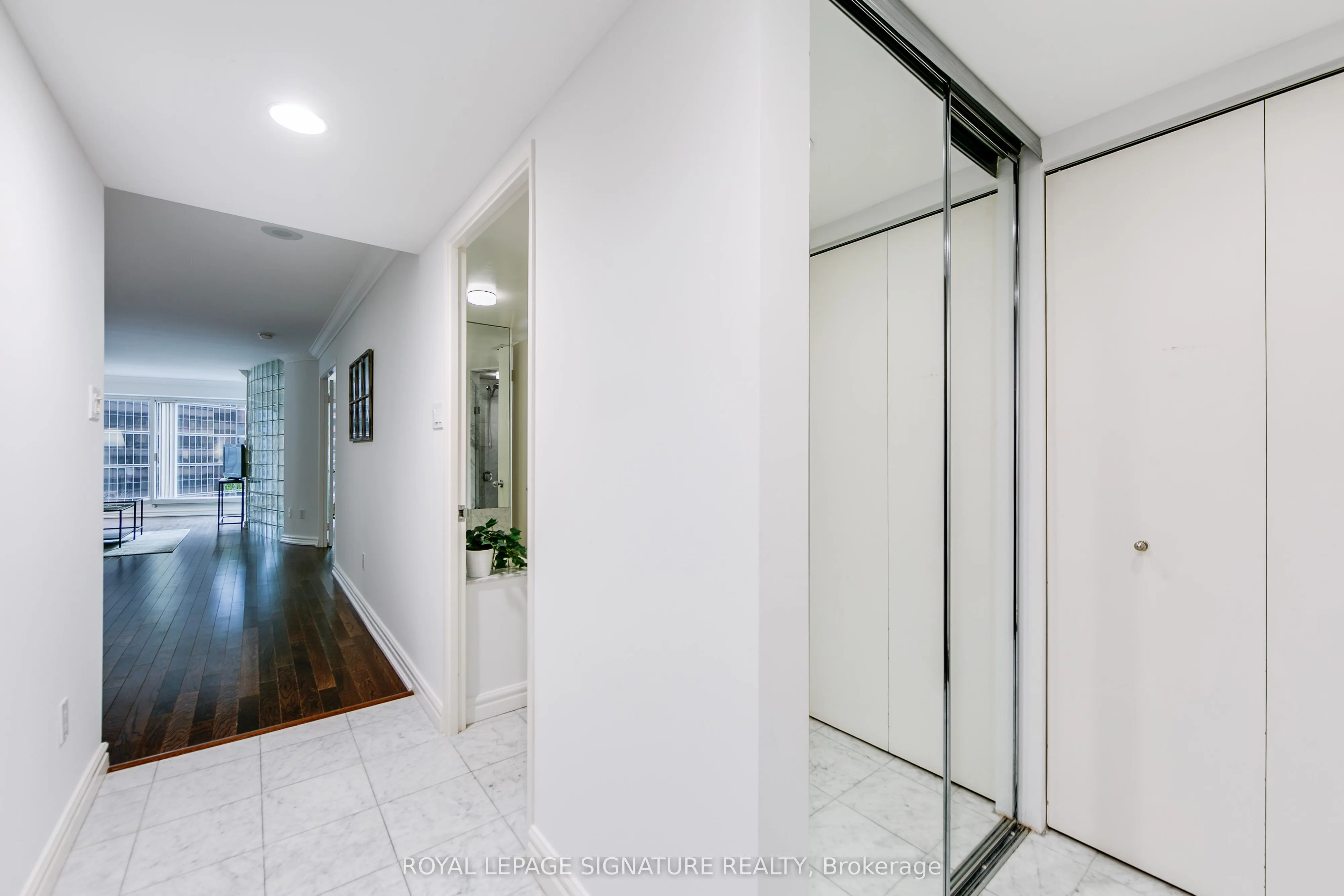 33 University Avenue, #605
