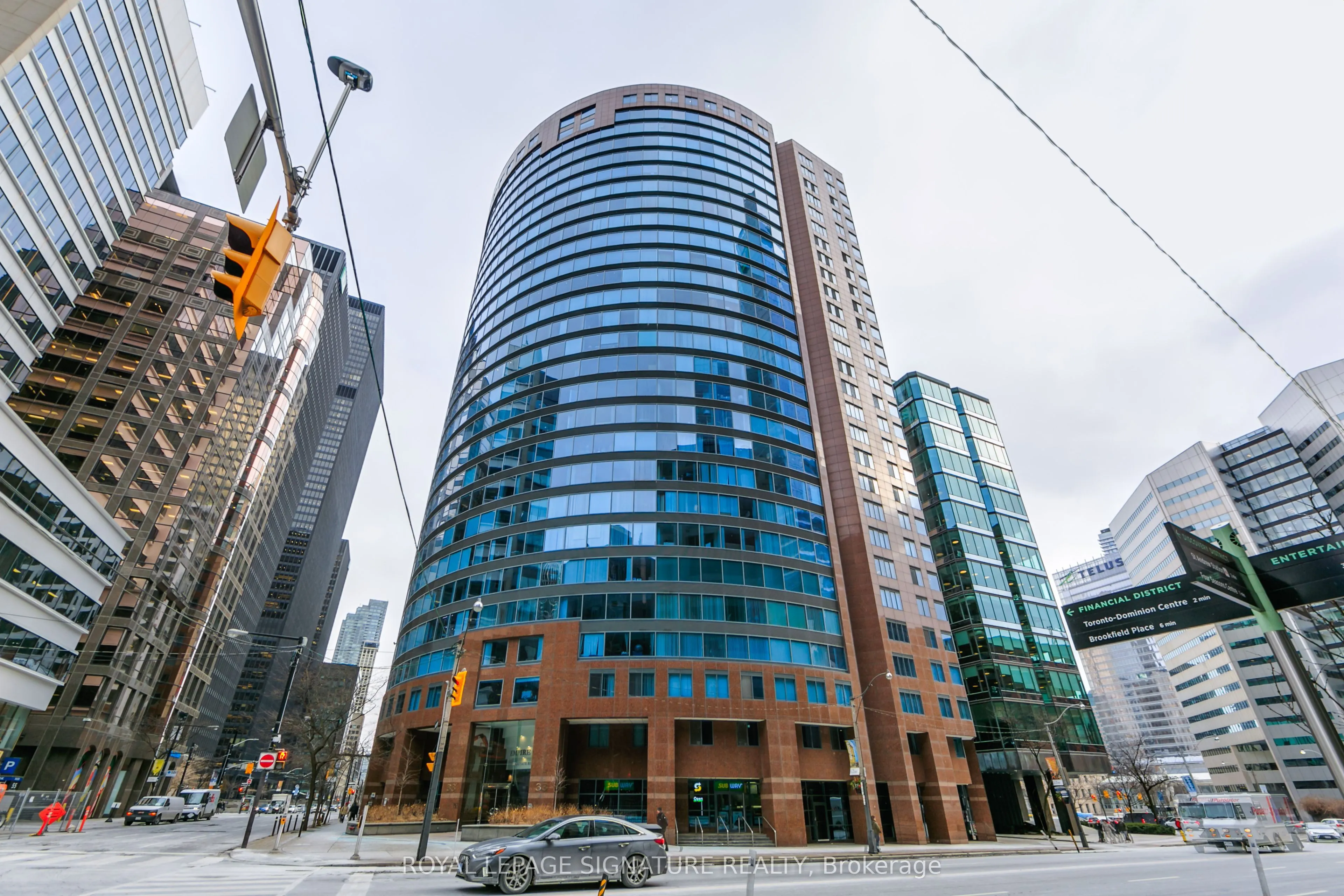 33 University Avenue, #605