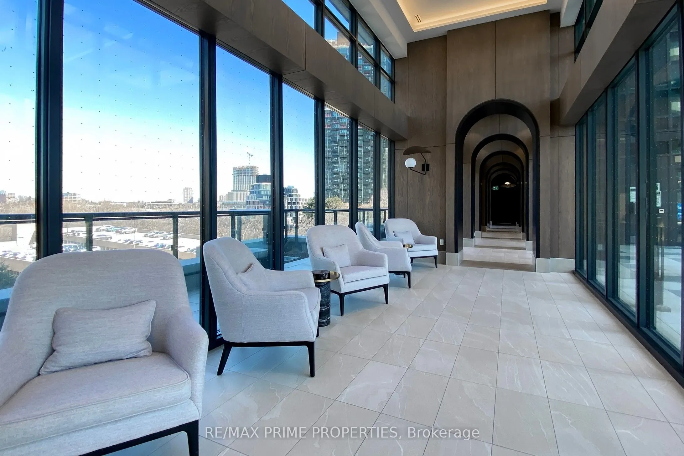 30 Inn On The Park Drive, #2401