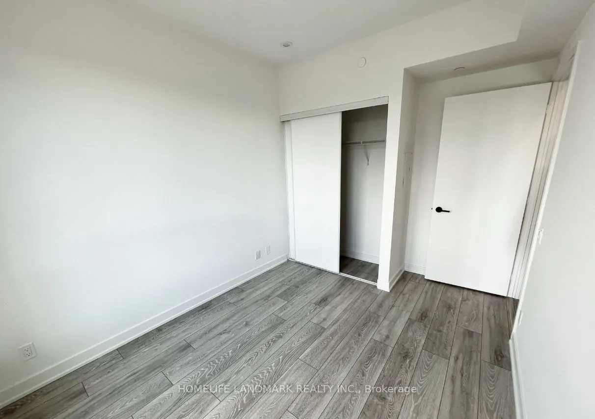 108 Peter Street, #1318