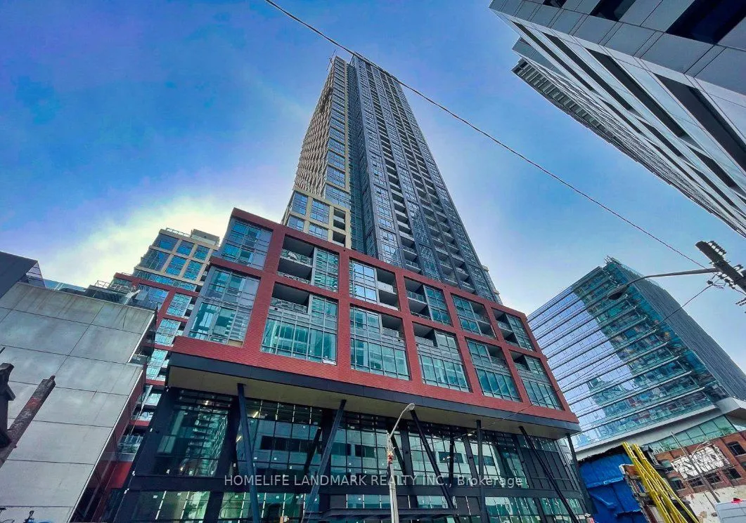 108 Peter Street, #1318
