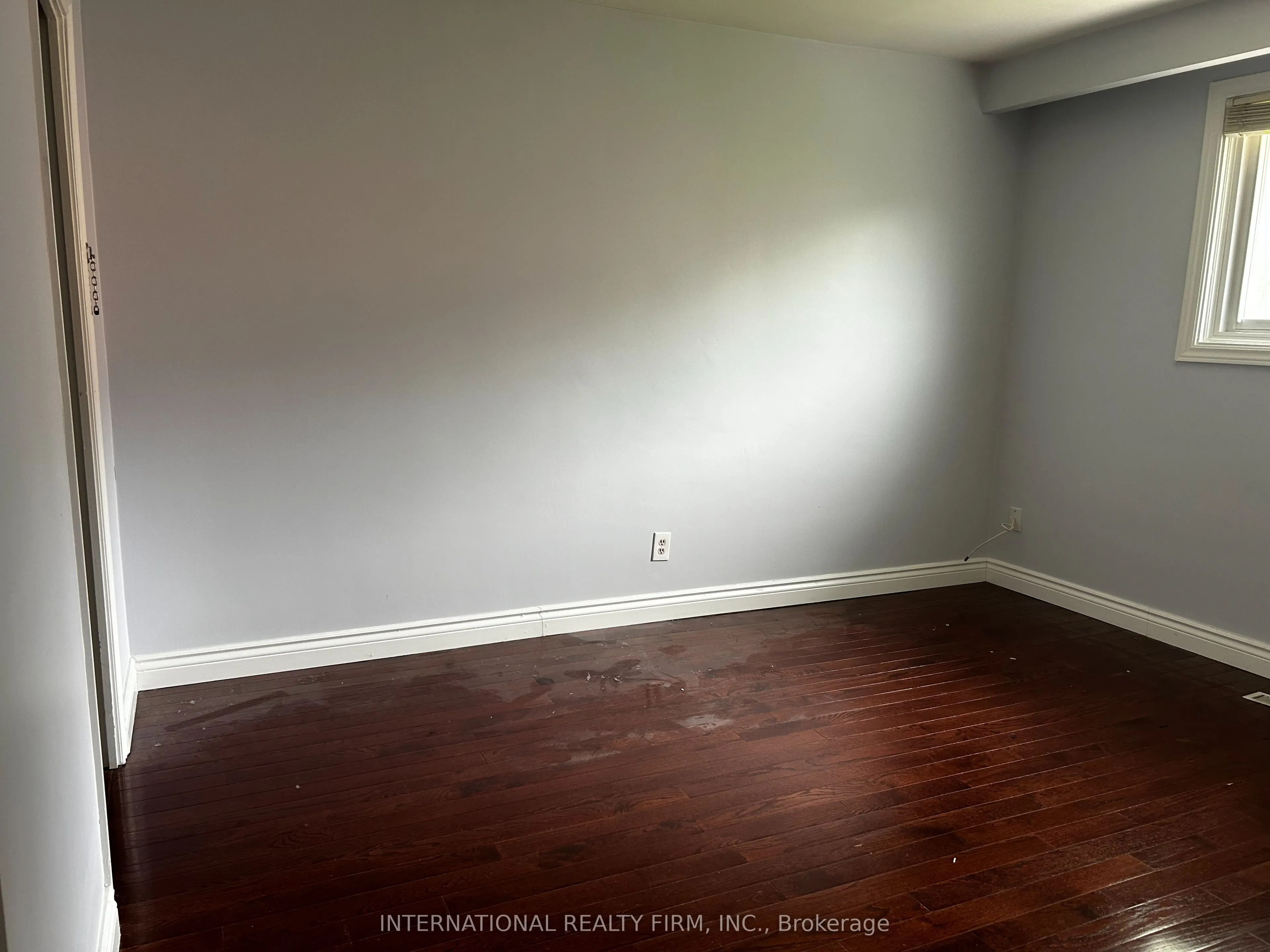 14 Reiber Crescent