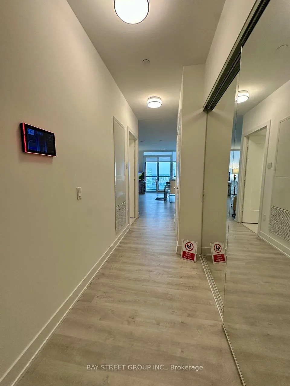 30 Inn On The Park Drive, #2207