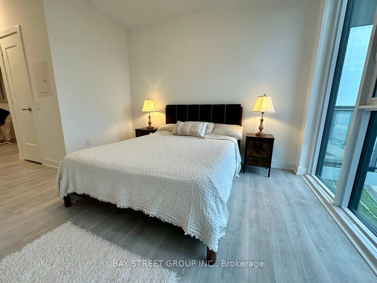 30 Inn On The Park Drive, #2207