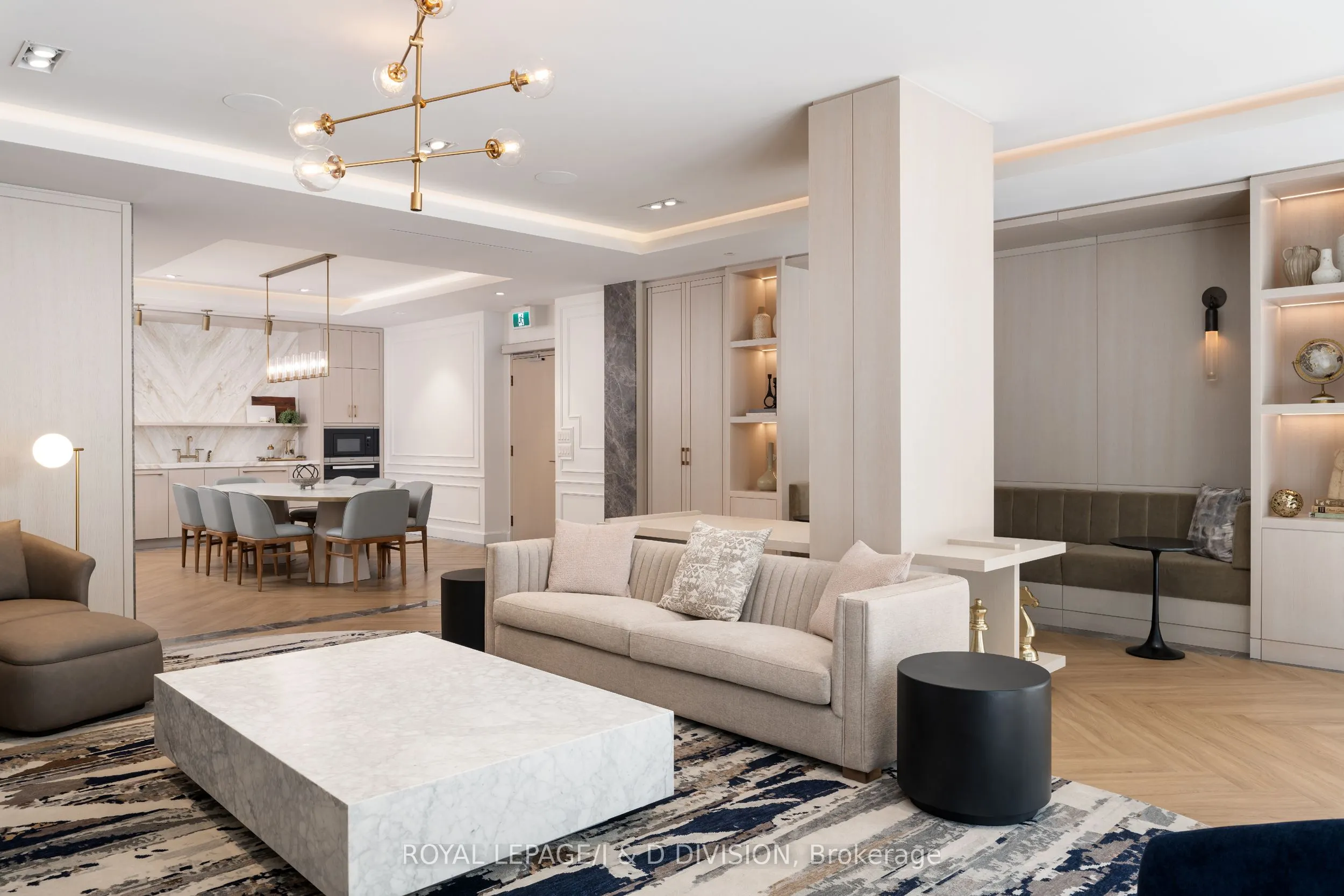1 Strathgowan Avenue, #408