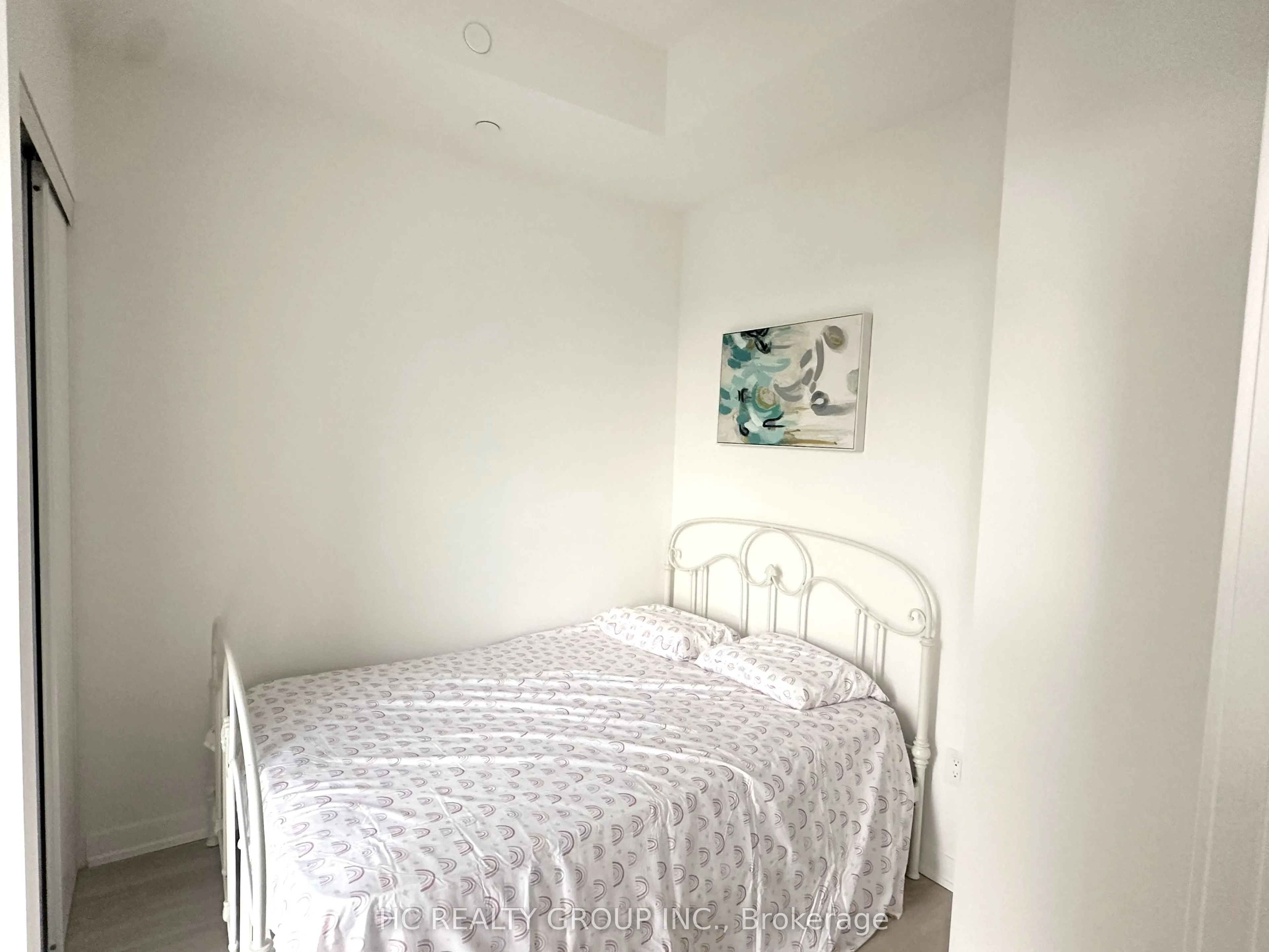 500 Wilson Avenue, #810