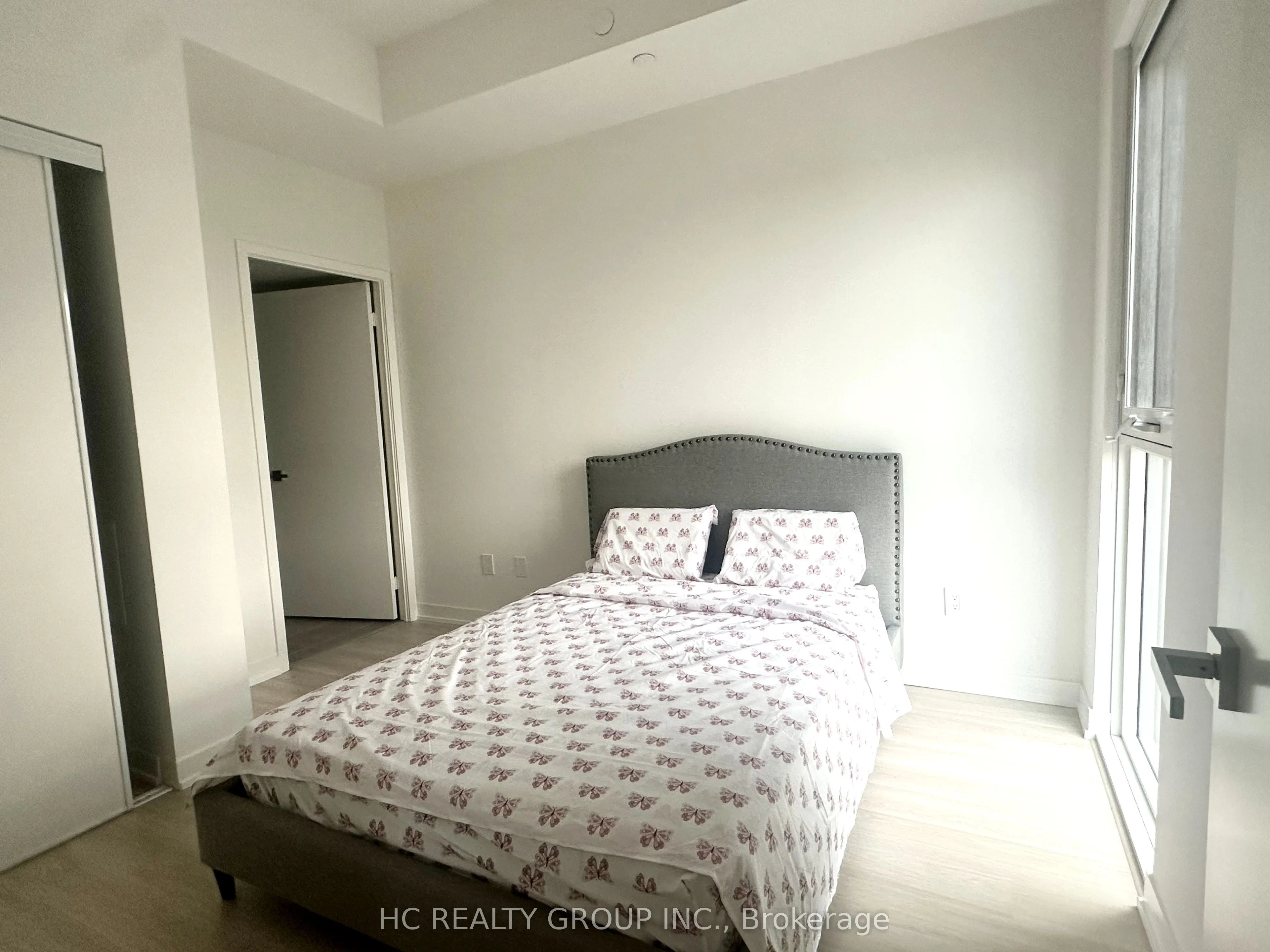 500 Wilson Avenue, #810