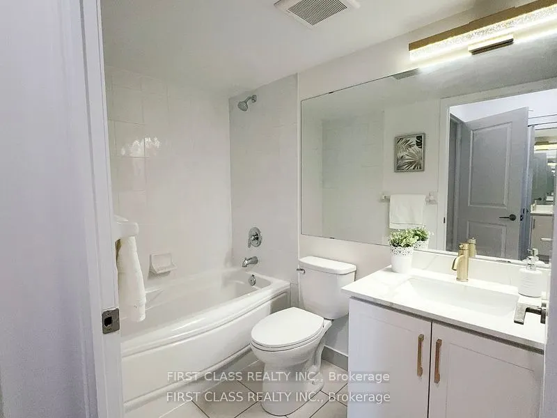 4968 Yonge Street, #1612