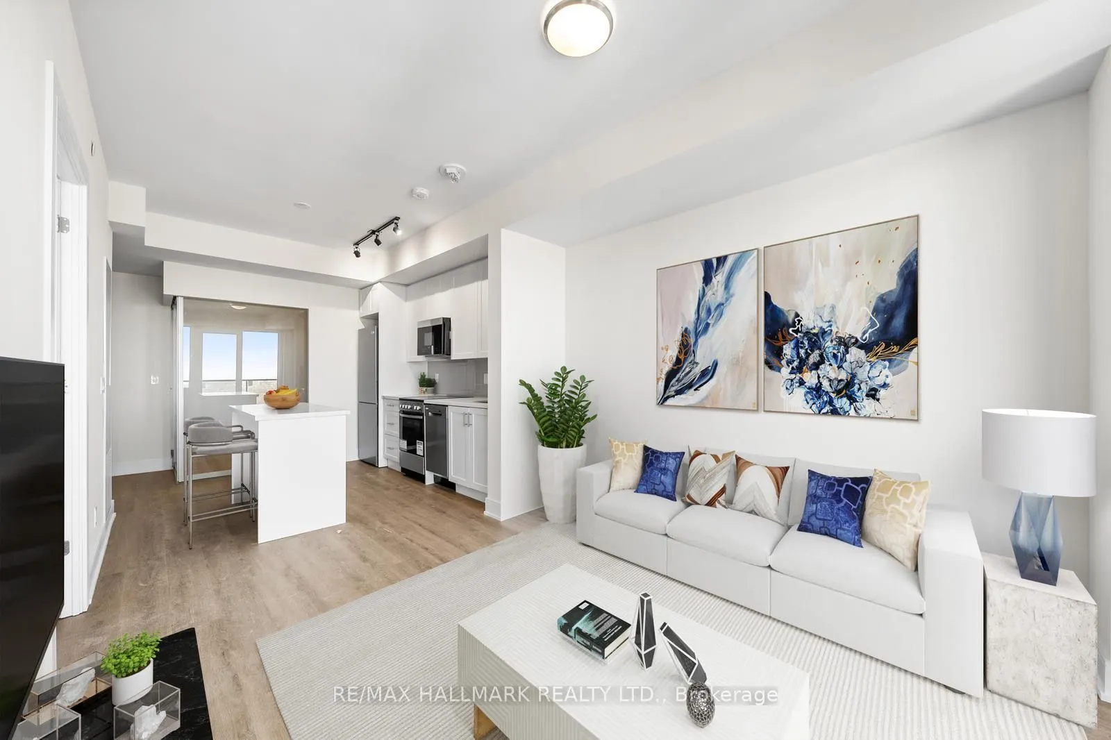 15 Ellerslie Avenue, #3001