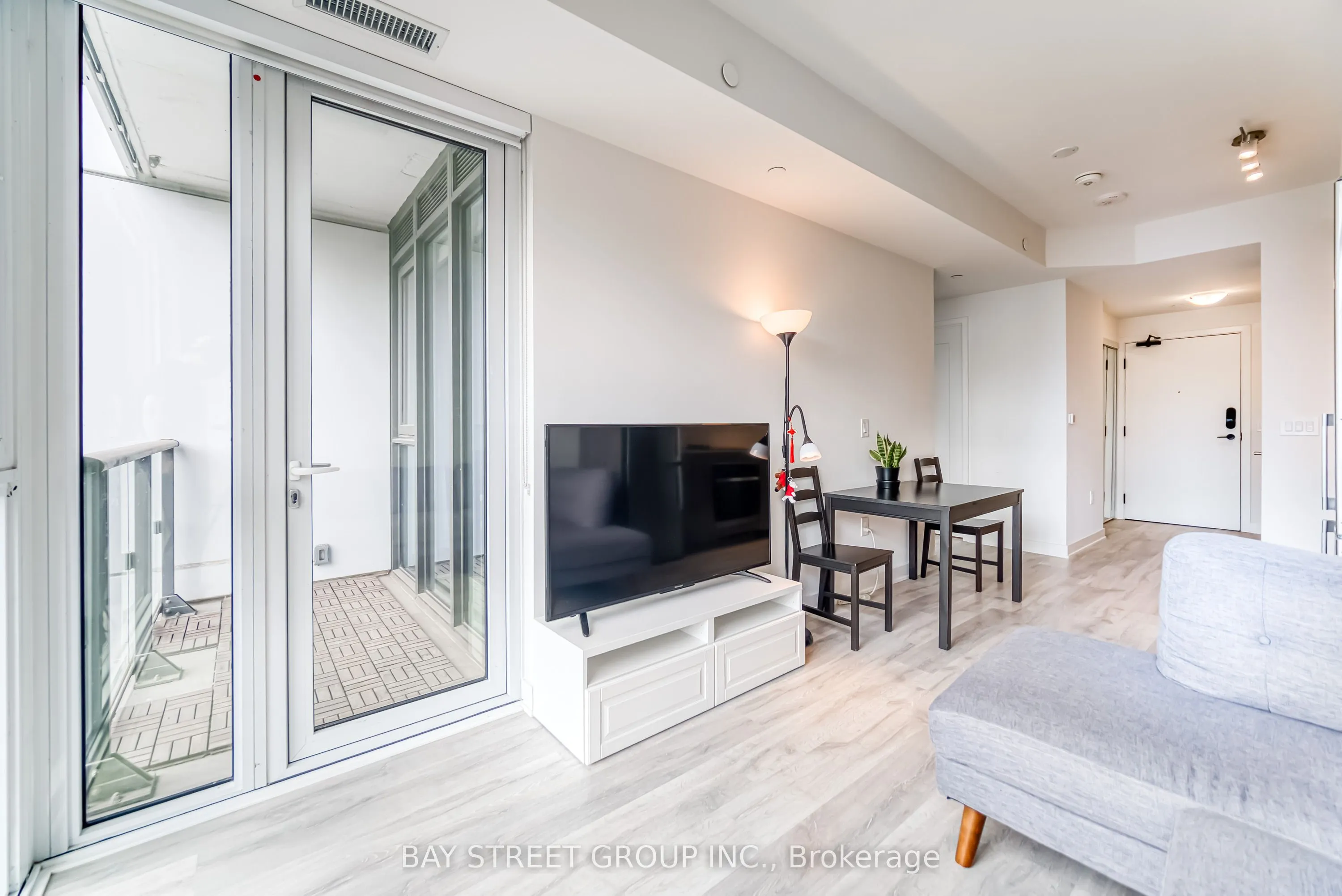 135 Lower Sherbourne Street, #665B