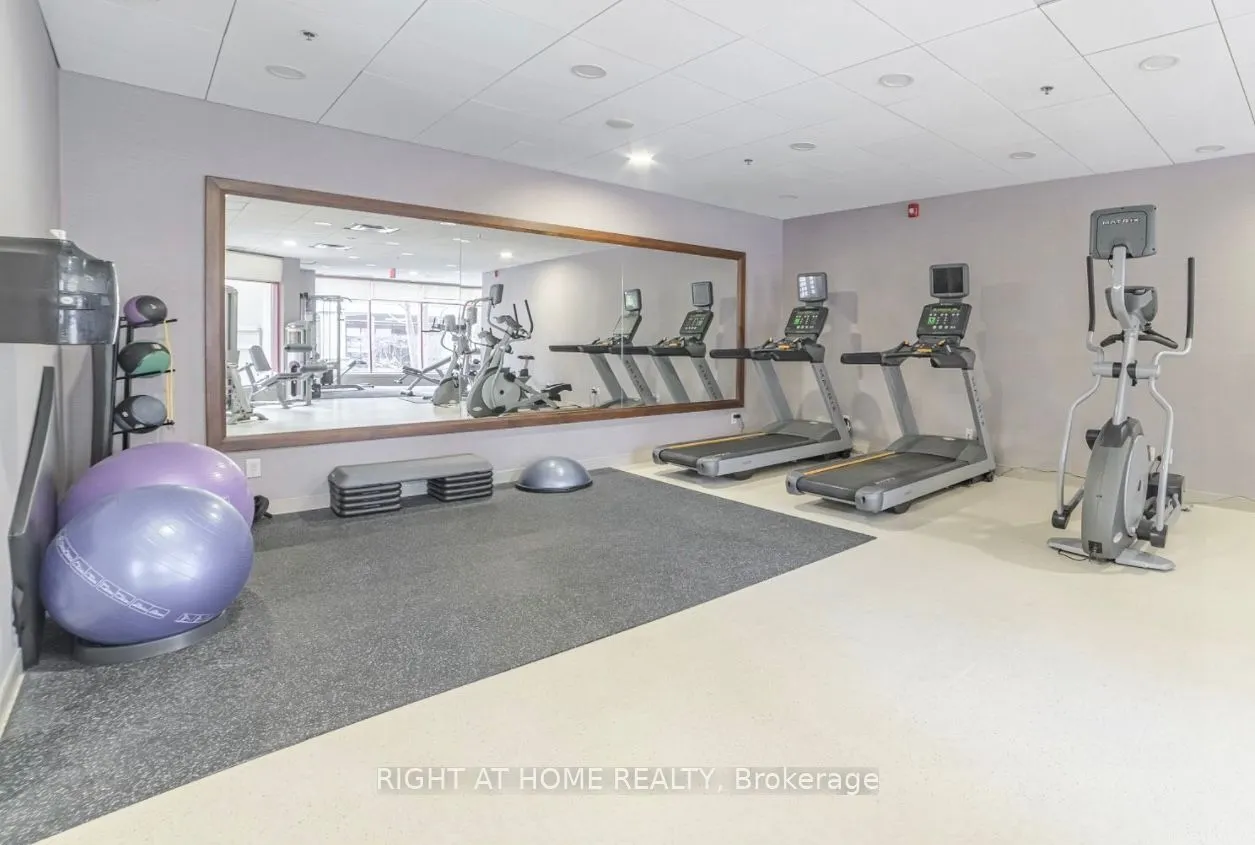 27 Rean Drive, #506