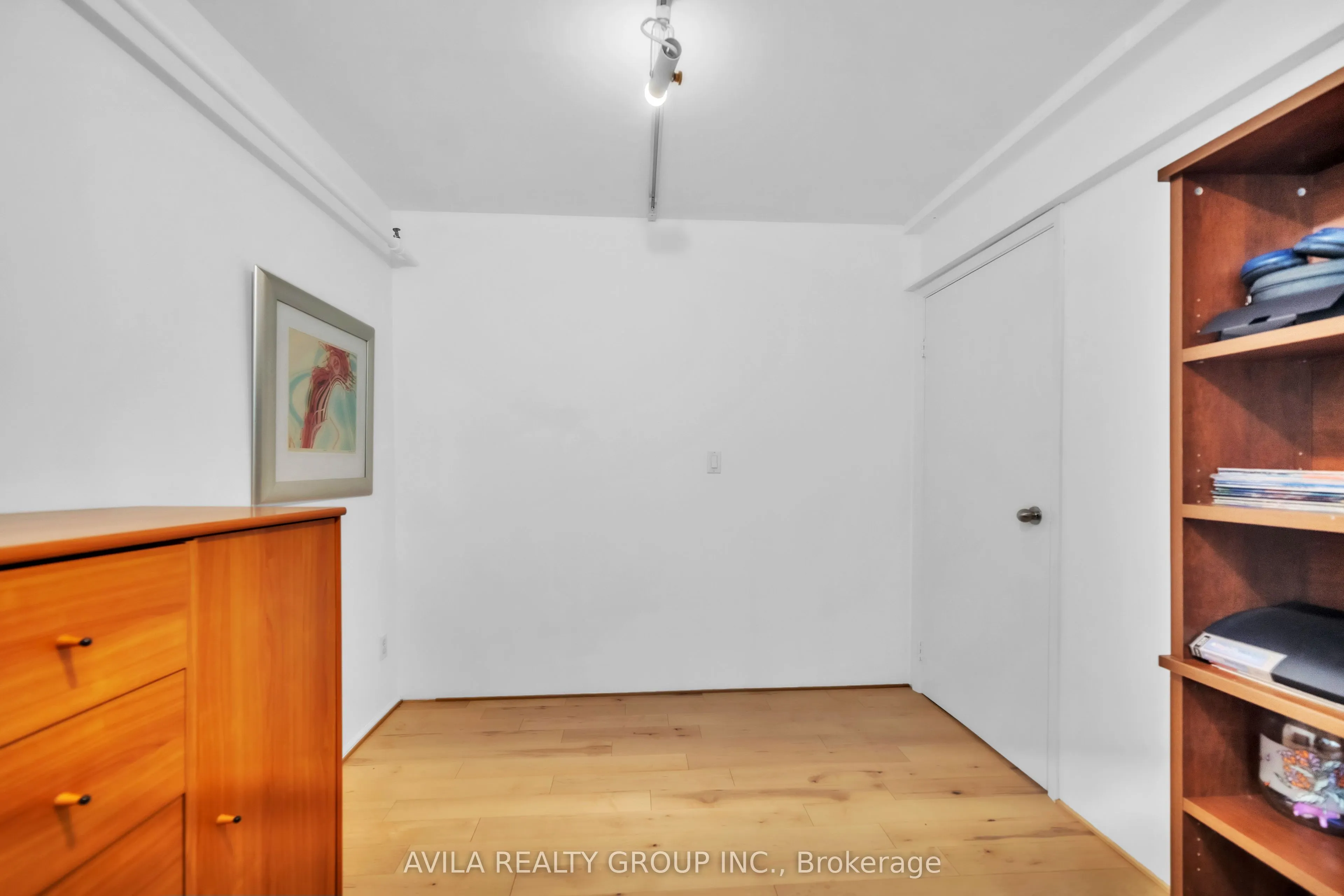 75 Markham Street, #7