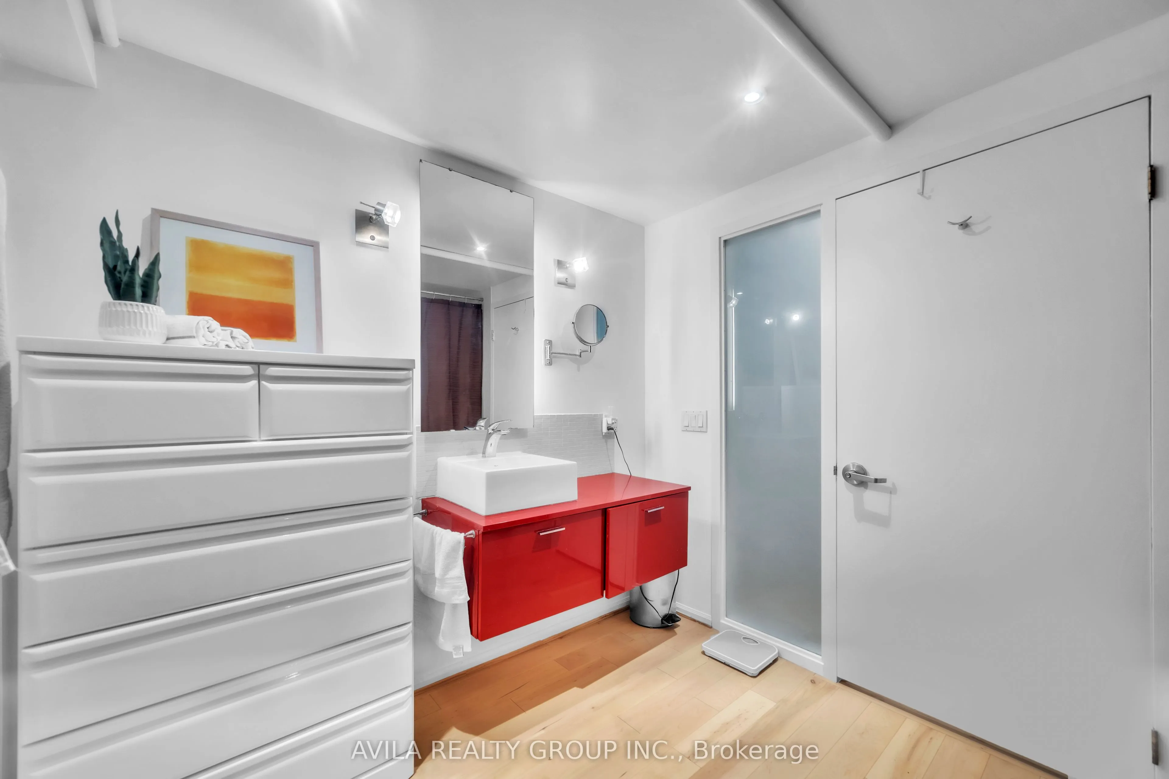 75 Markham Street, #7