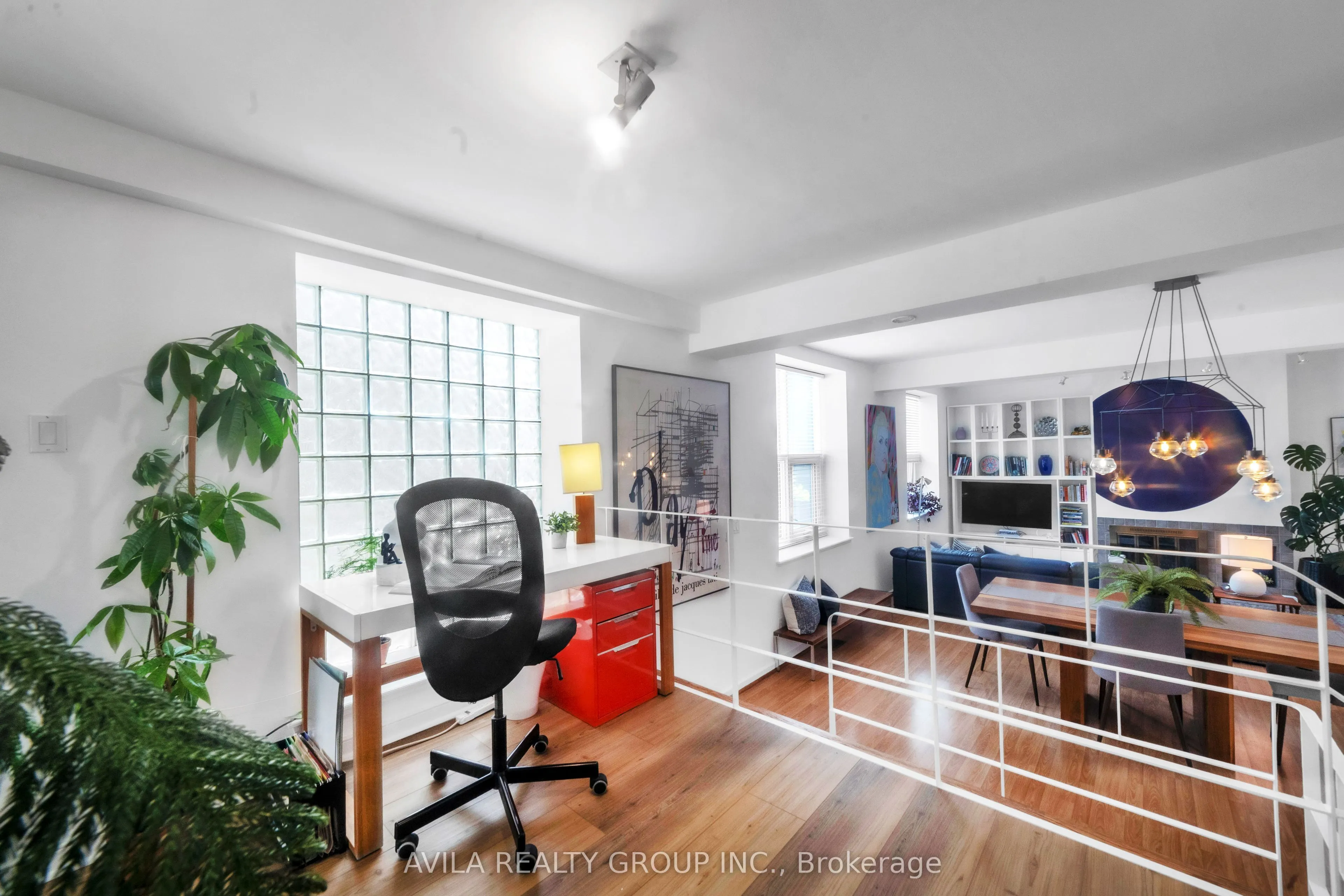75 Markham Street, #7