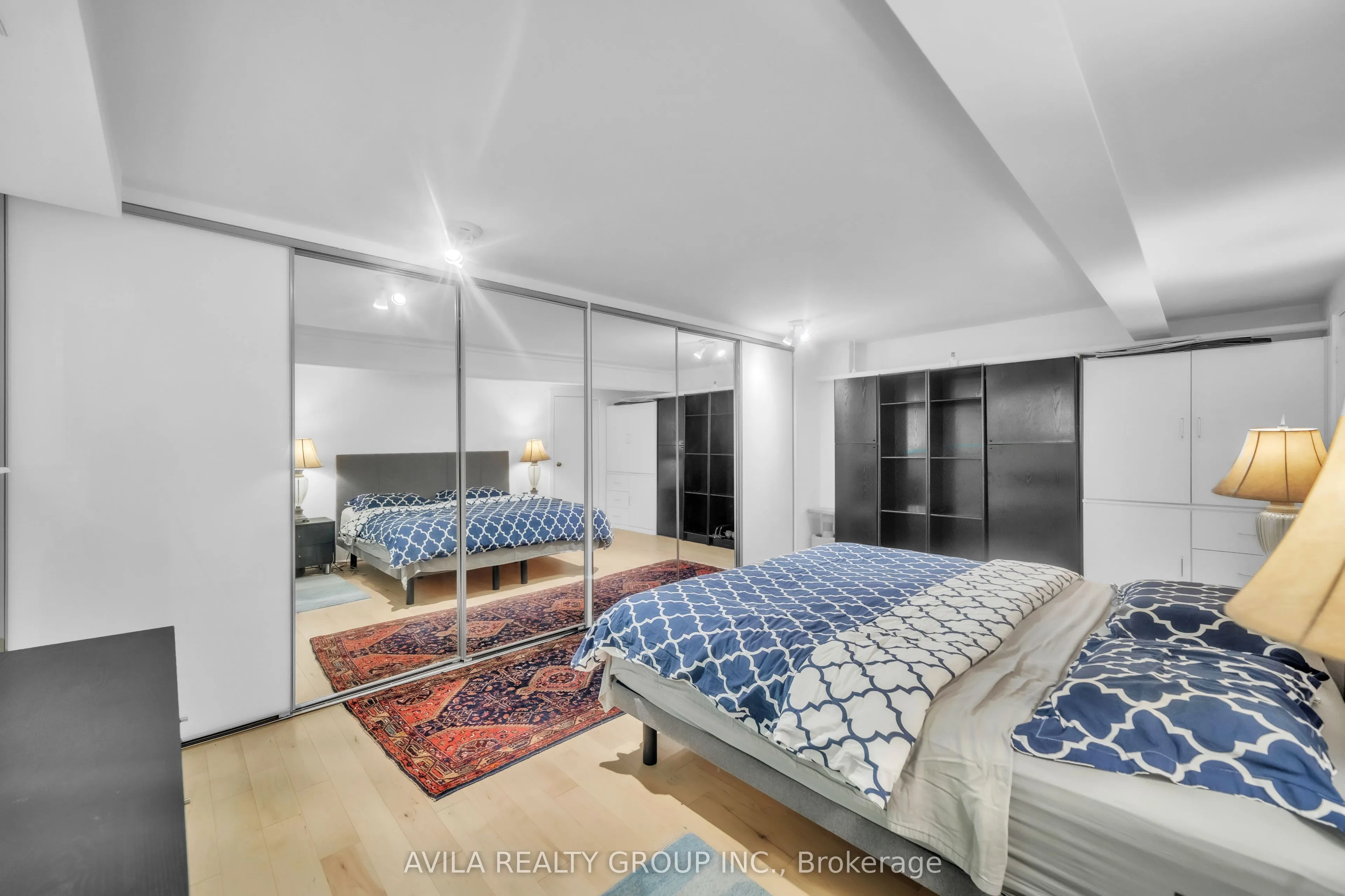 75 Markham Street, #7
