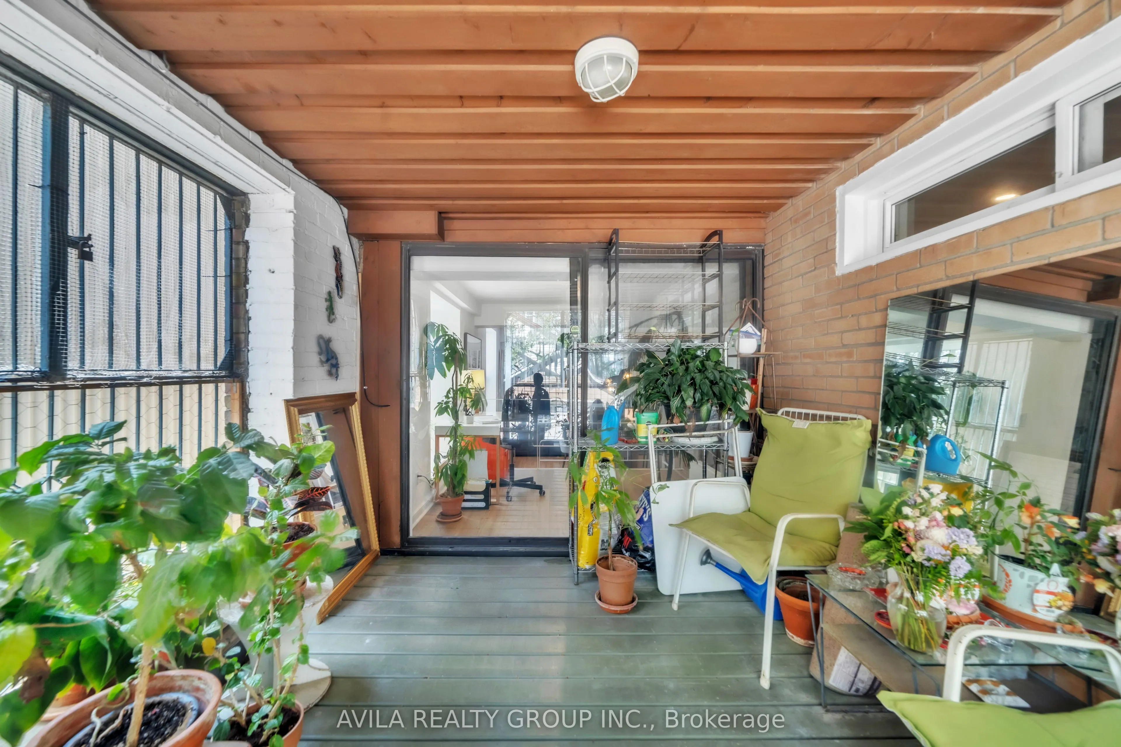 75 Markham Street, #7