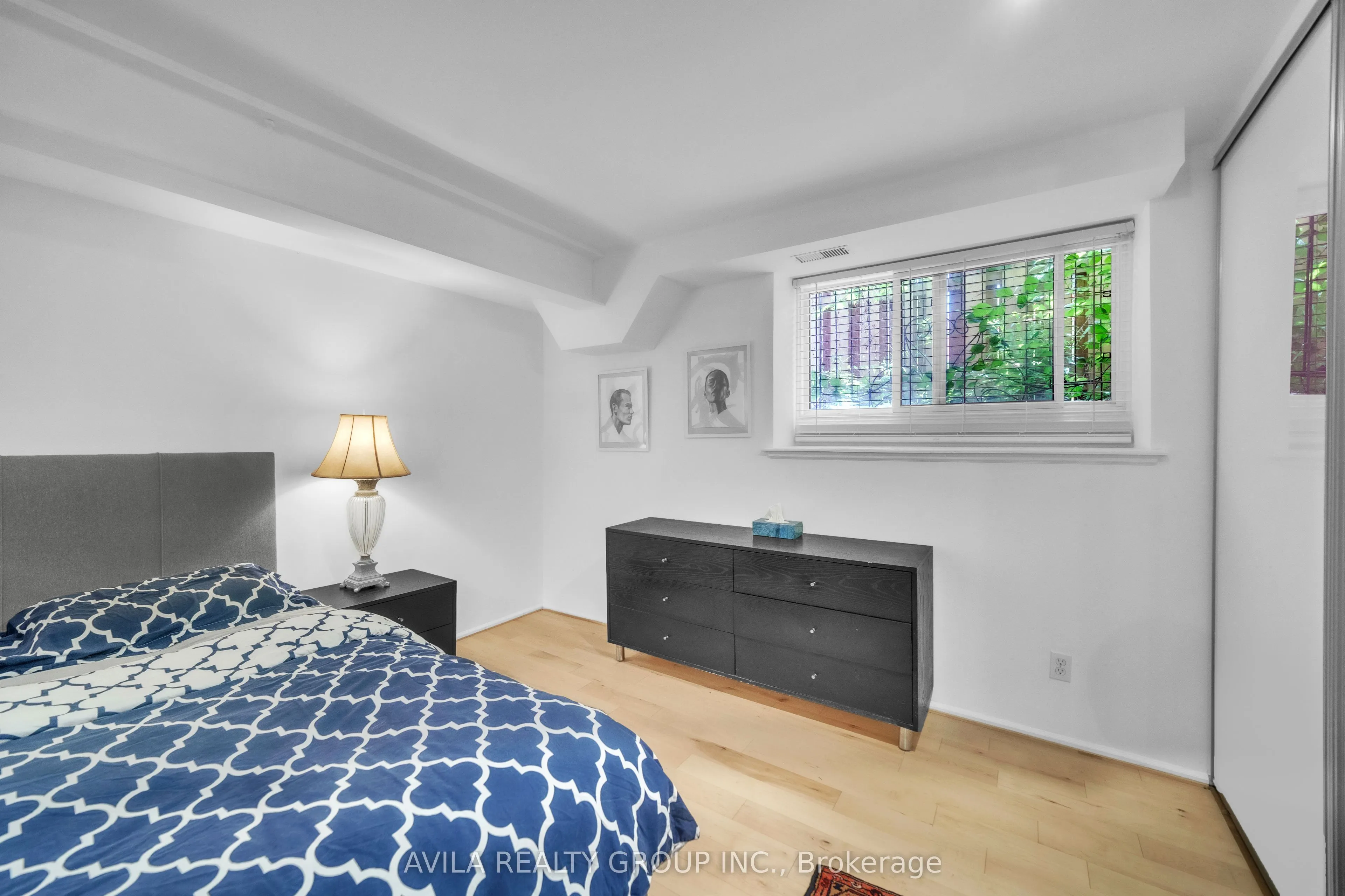 75 Markham Street, #7