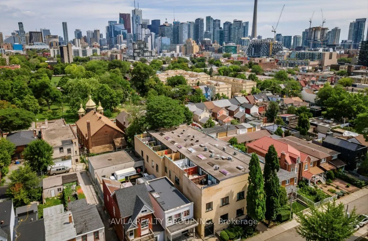 75 Markham Street, #7