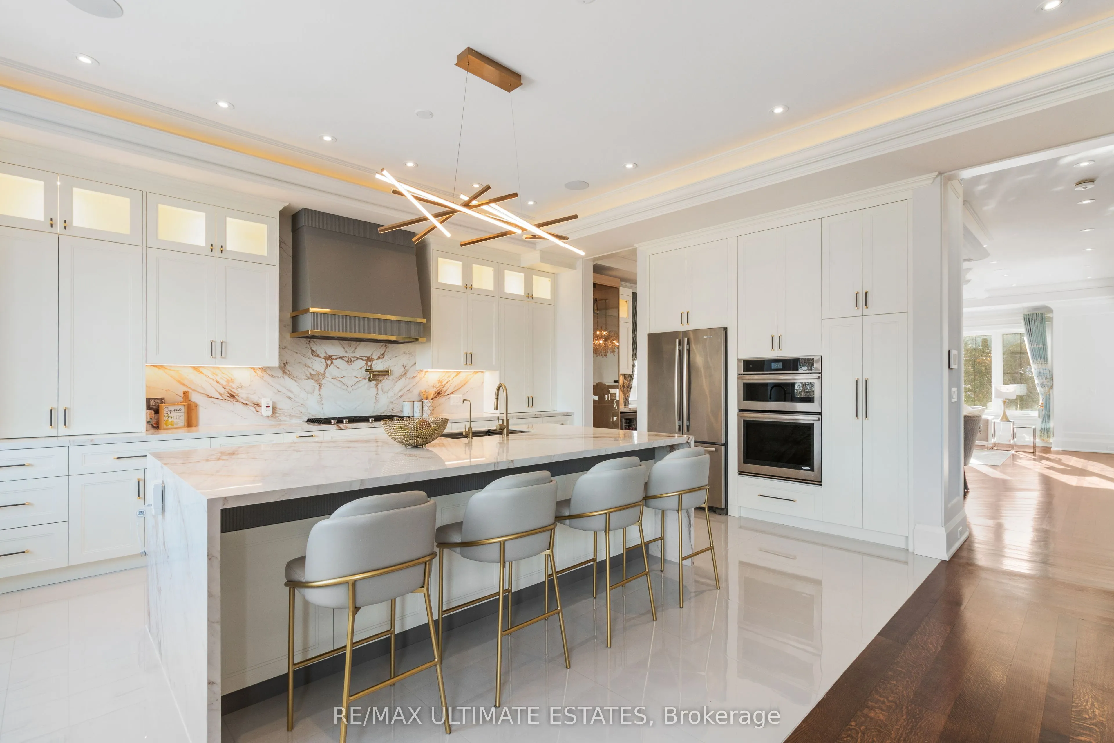 26 Madawaska Avenue