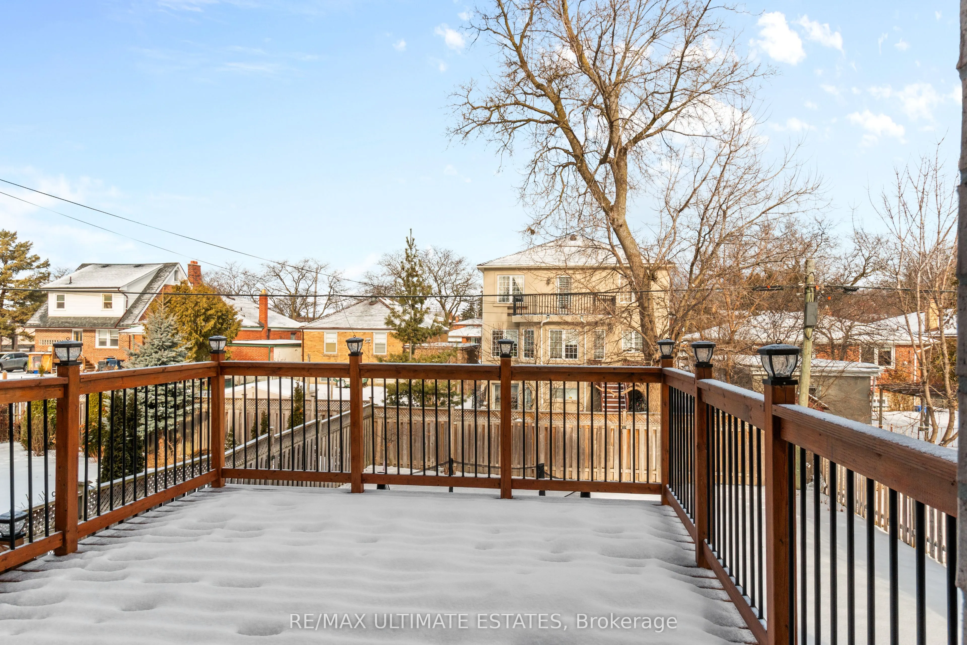 26 Madawaska Avenue