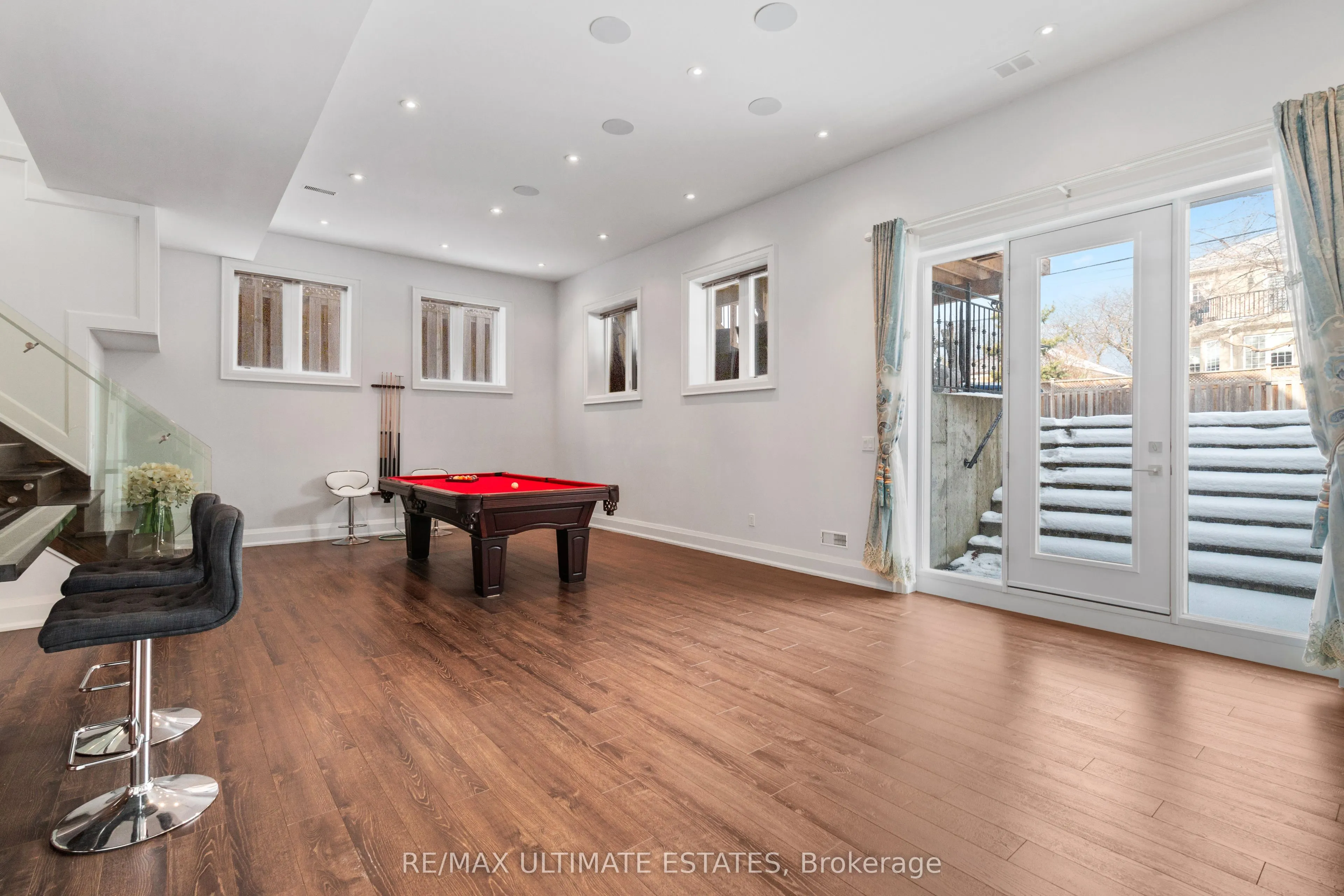 26 Madawaska Avenue