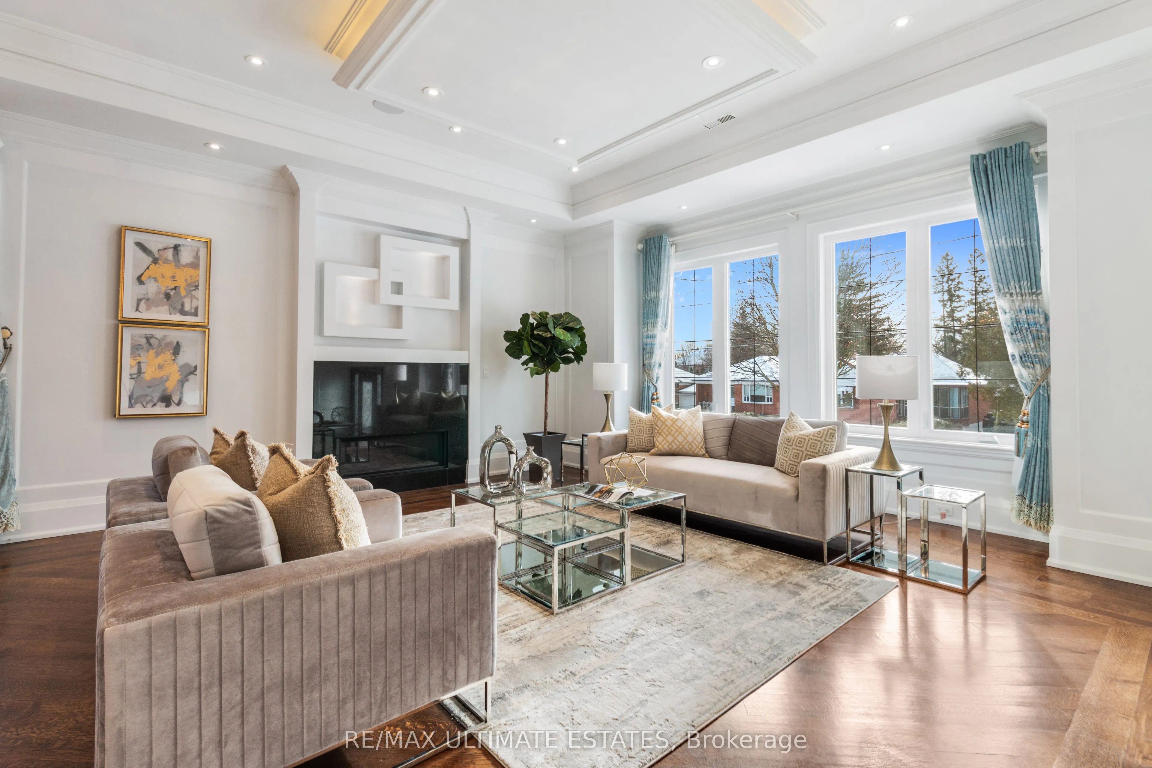 26 Madawaska Avenue