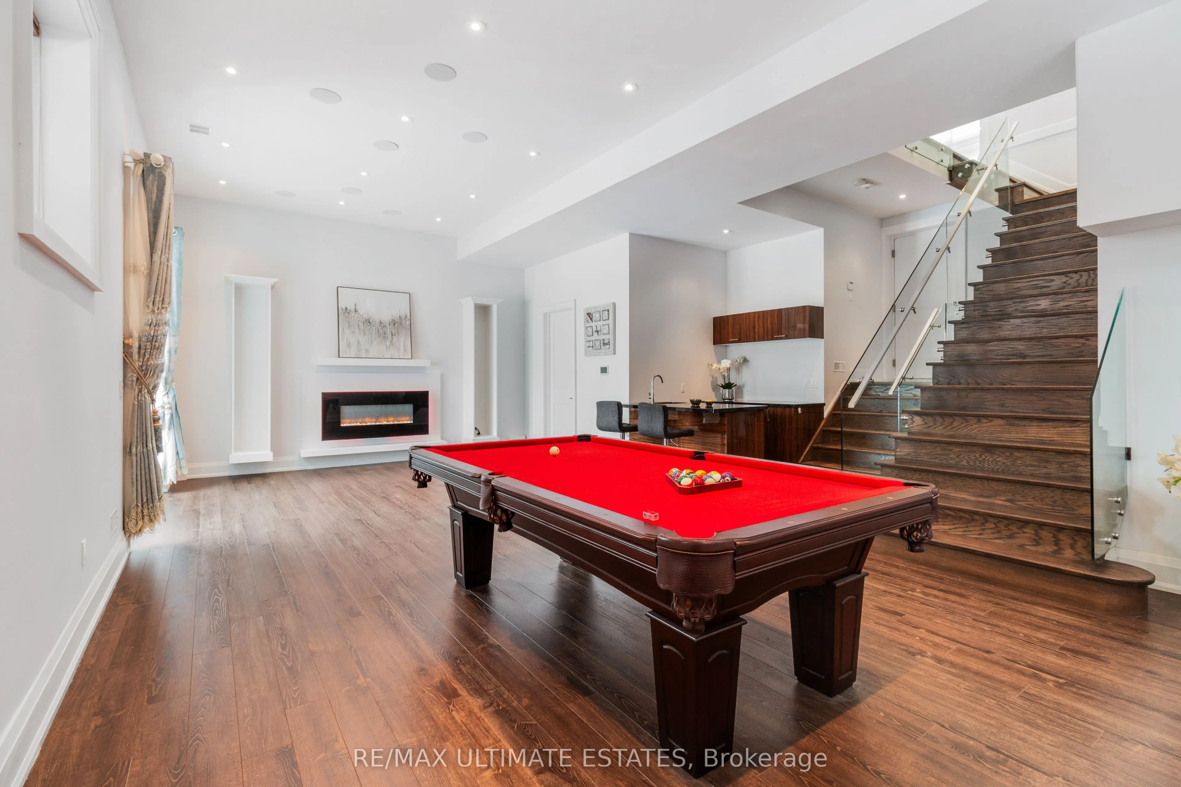26 Madawaska Avenue