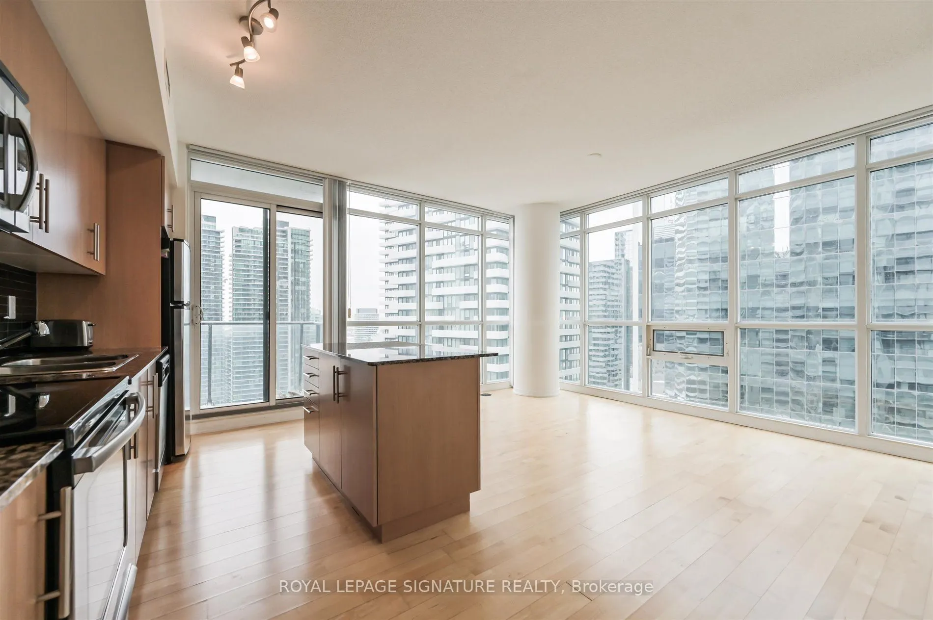 55 Bremner Boulevard, #3007