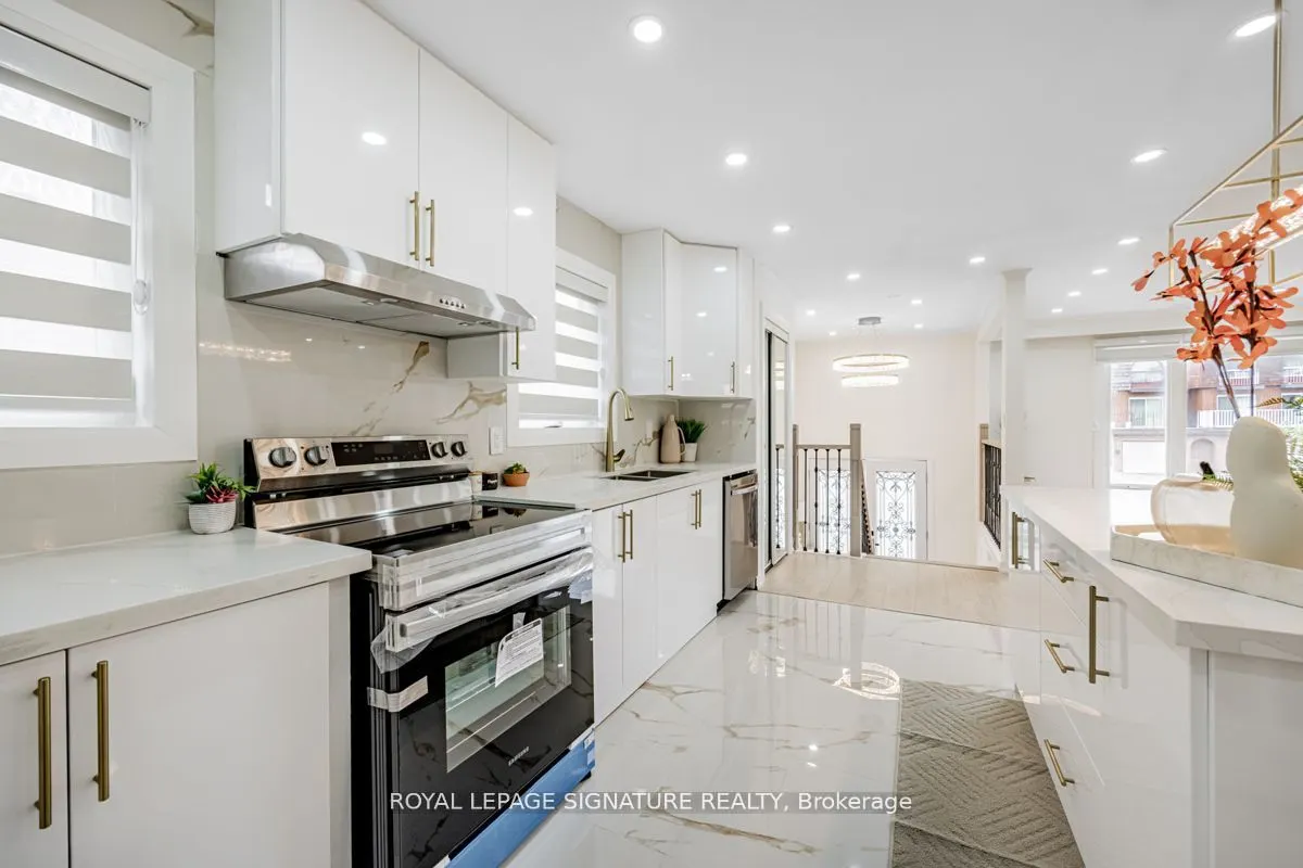 12 Chipwood Crescent, #Main