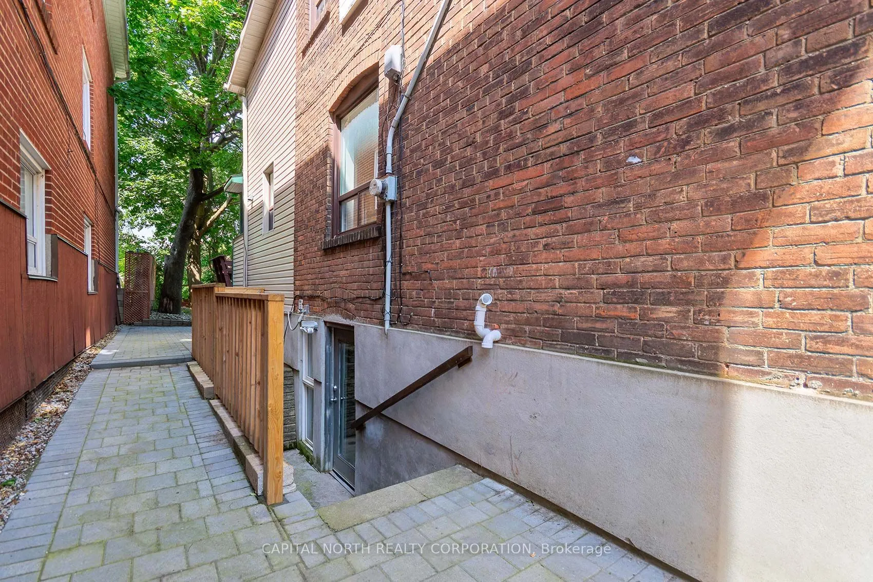 604 Lauder Avenue