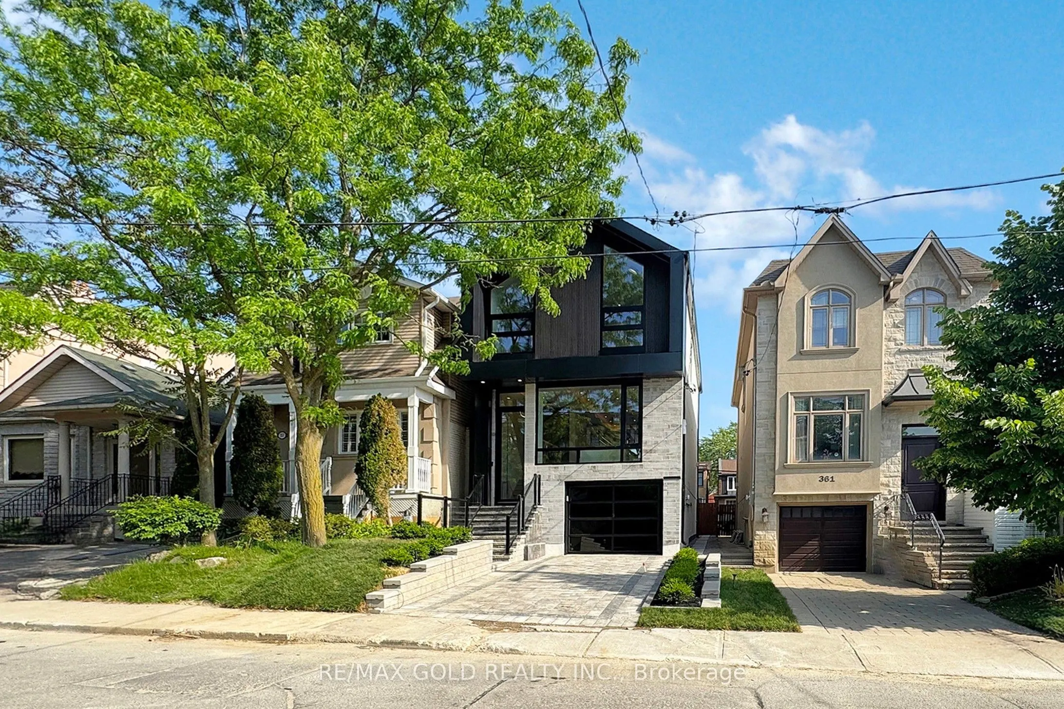 359 Cranbrooke Avenue
