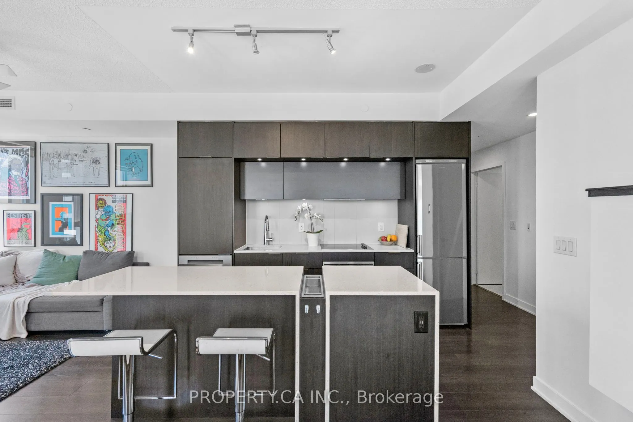 170 Sumach Street, #2212
