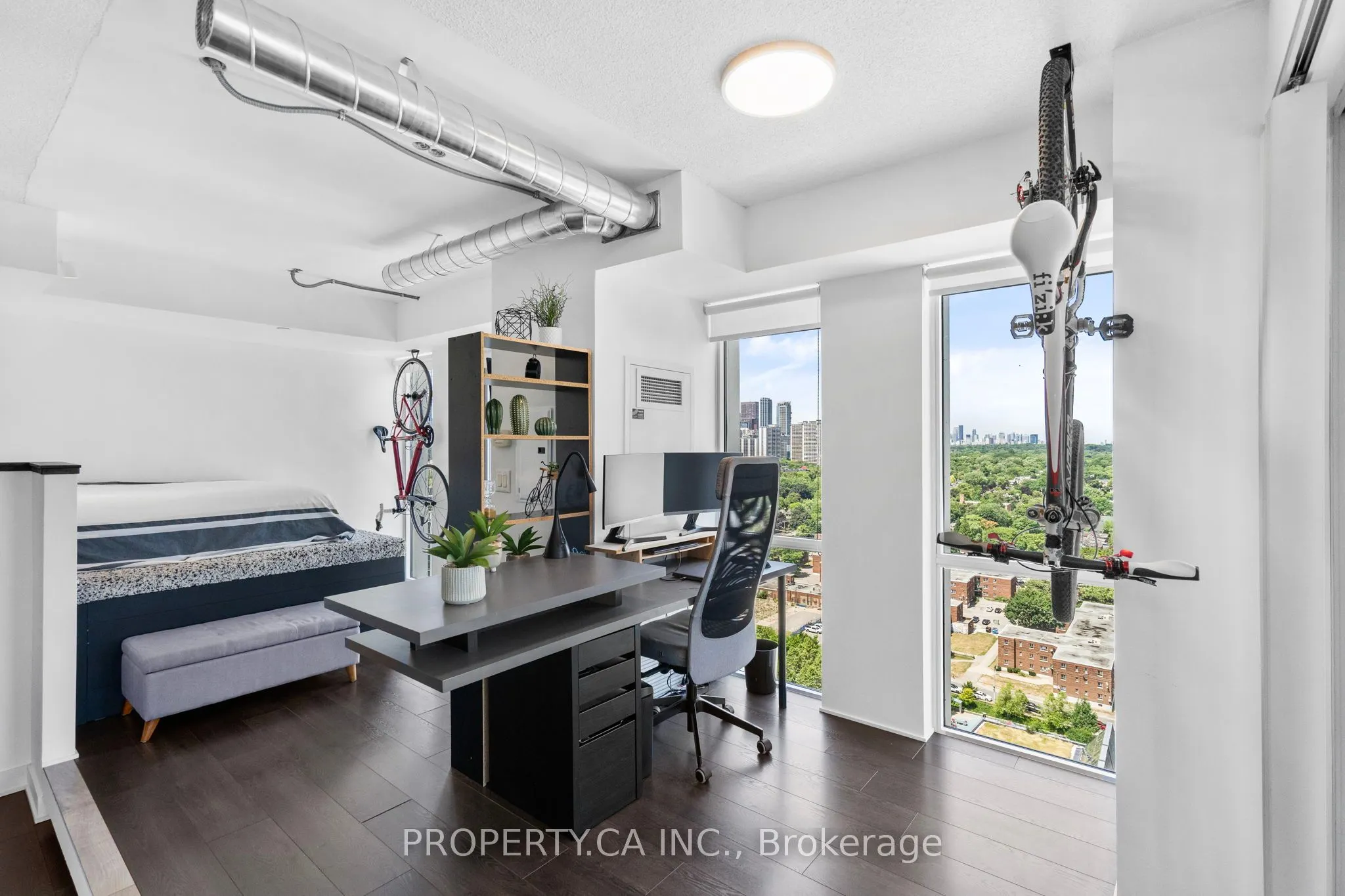 170 Sumach Street, #2212