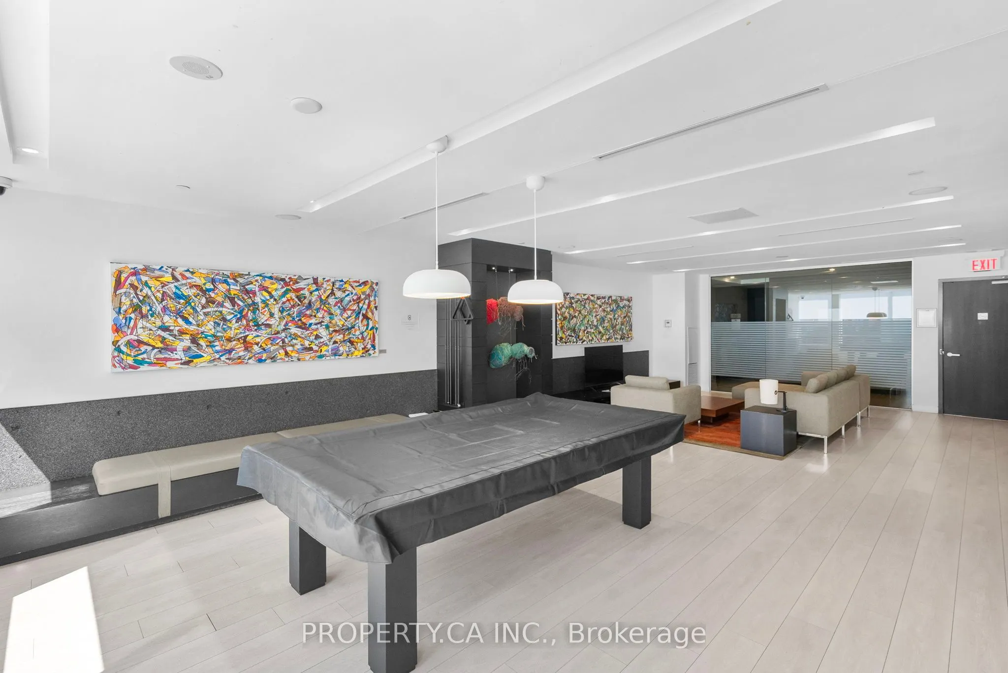 170 Sumach Street, #2212