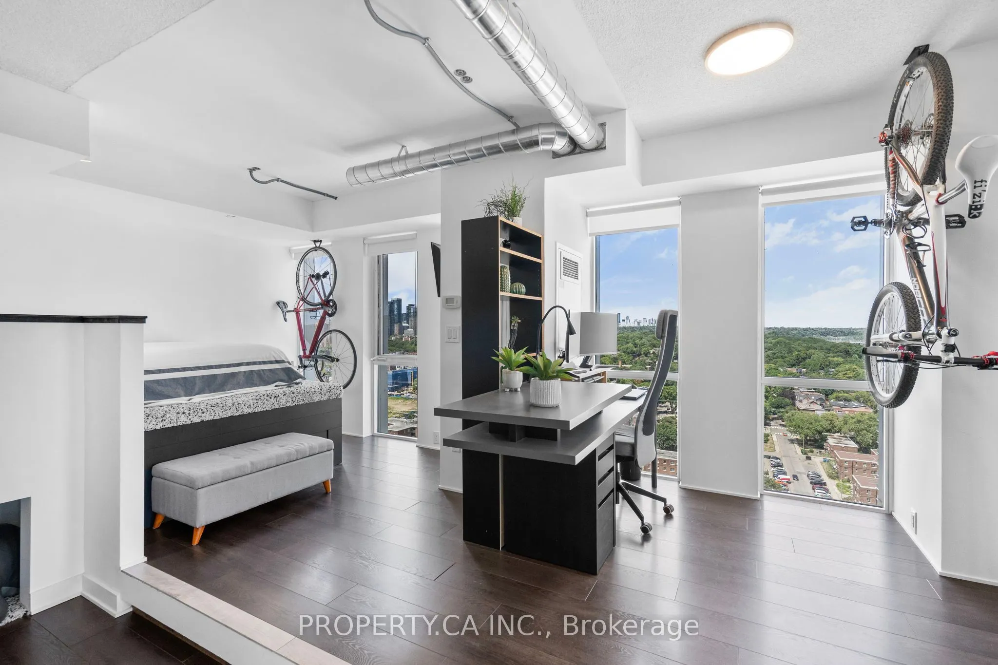 170 Sumach Street, #2212