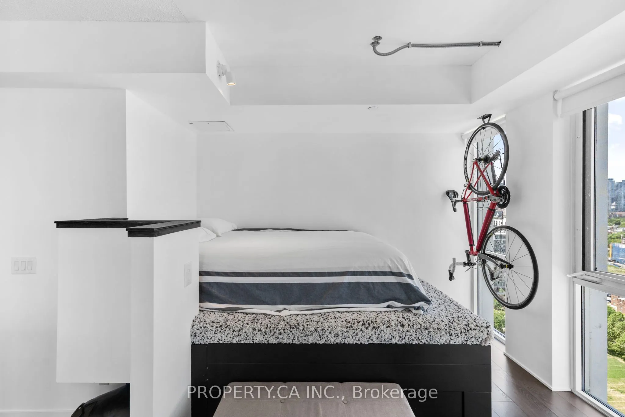 170 Sumach Street, #2212