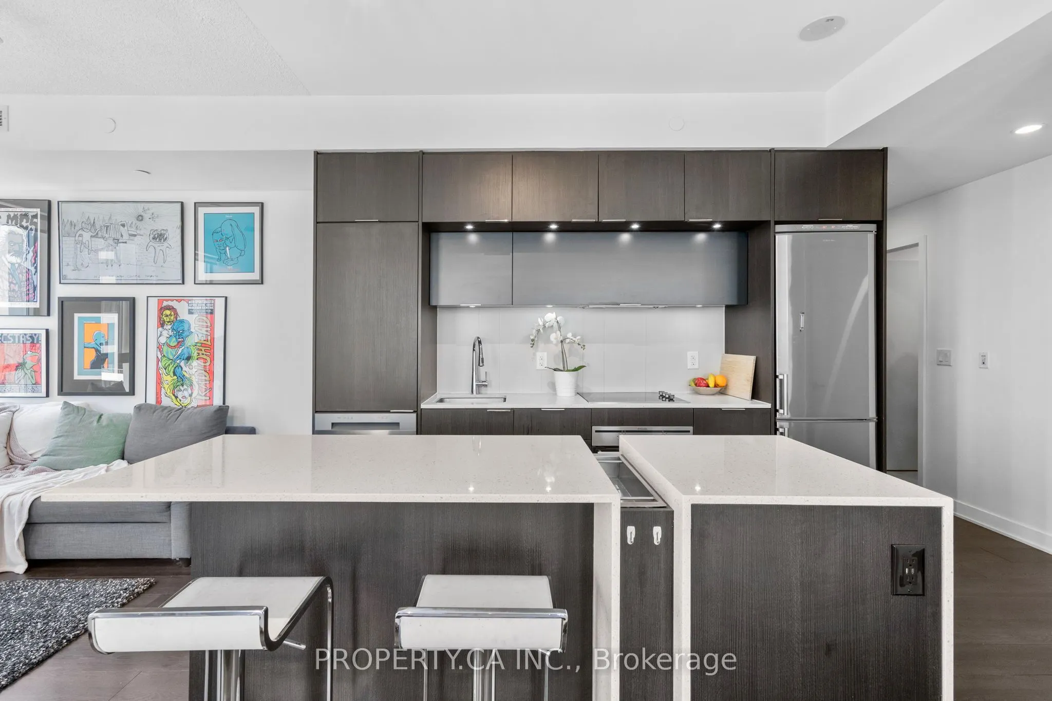170 Sumach Street, #2212
