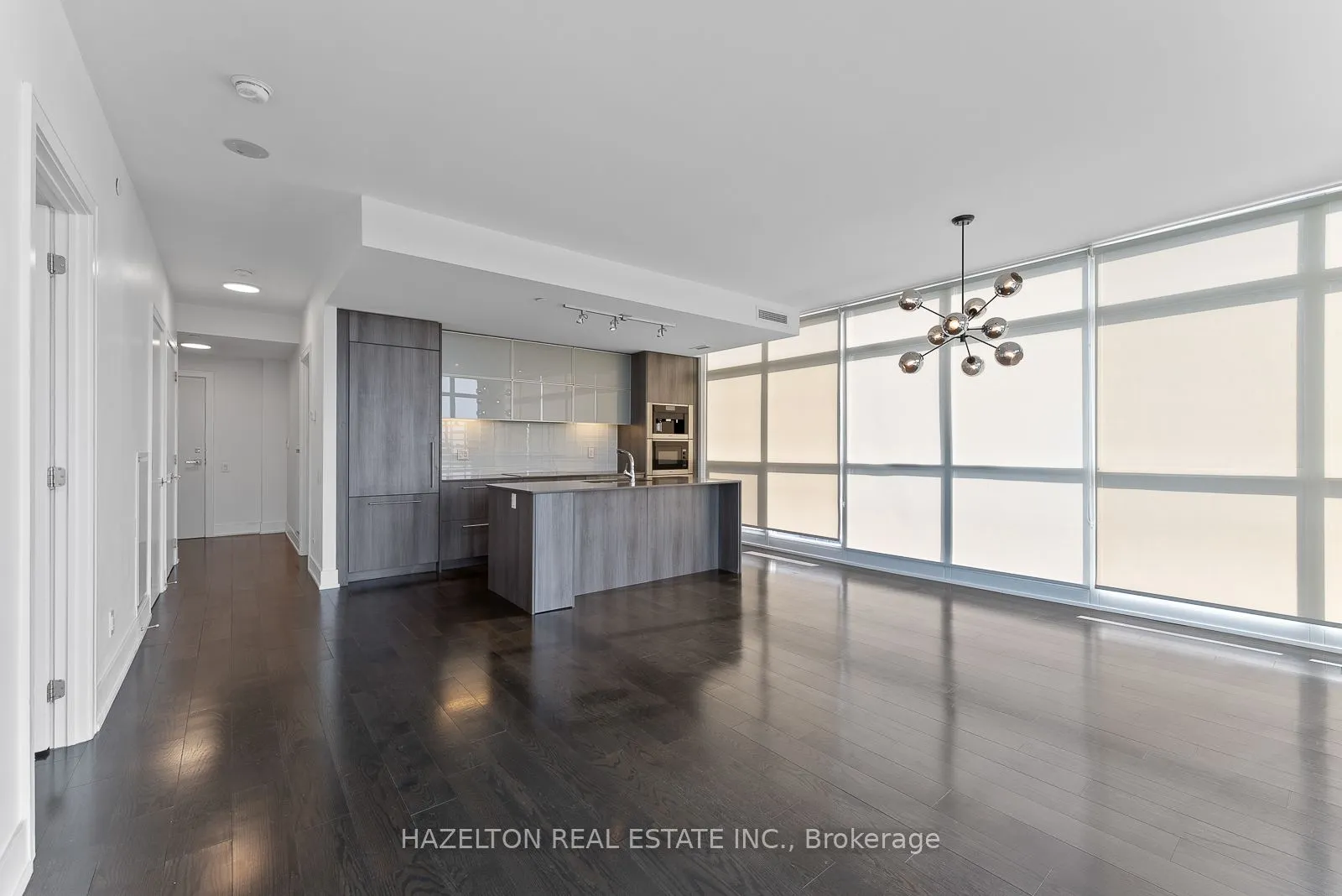 170 Avenue Road, #1605