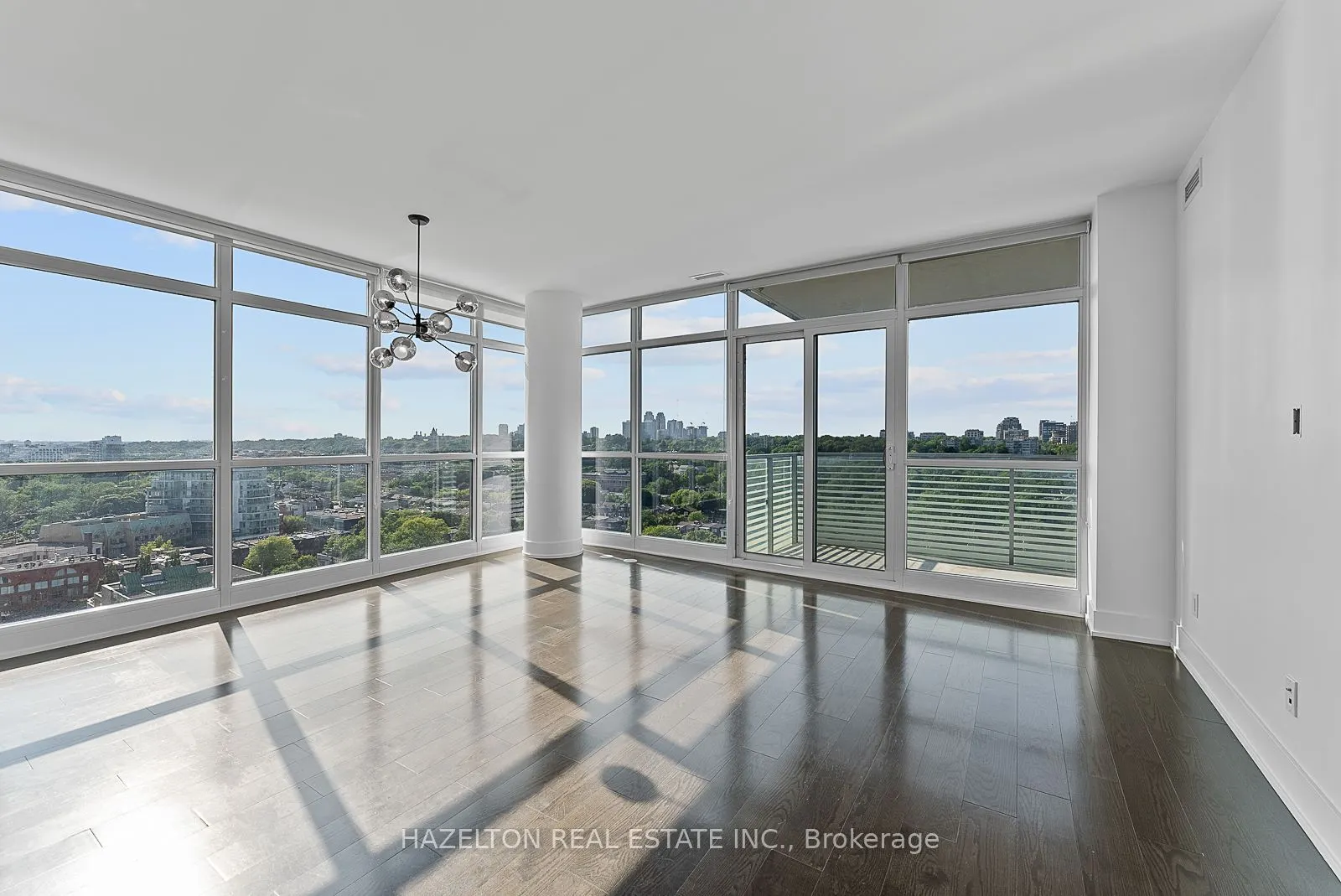 170 Avenue Road, #1605