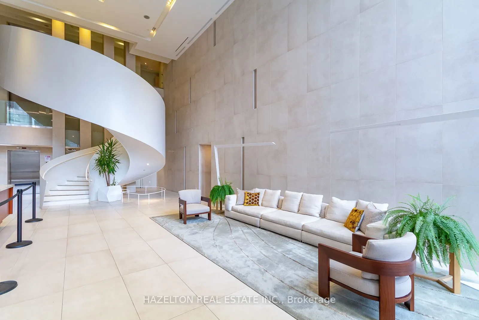 170 Avenue Road, #1605
