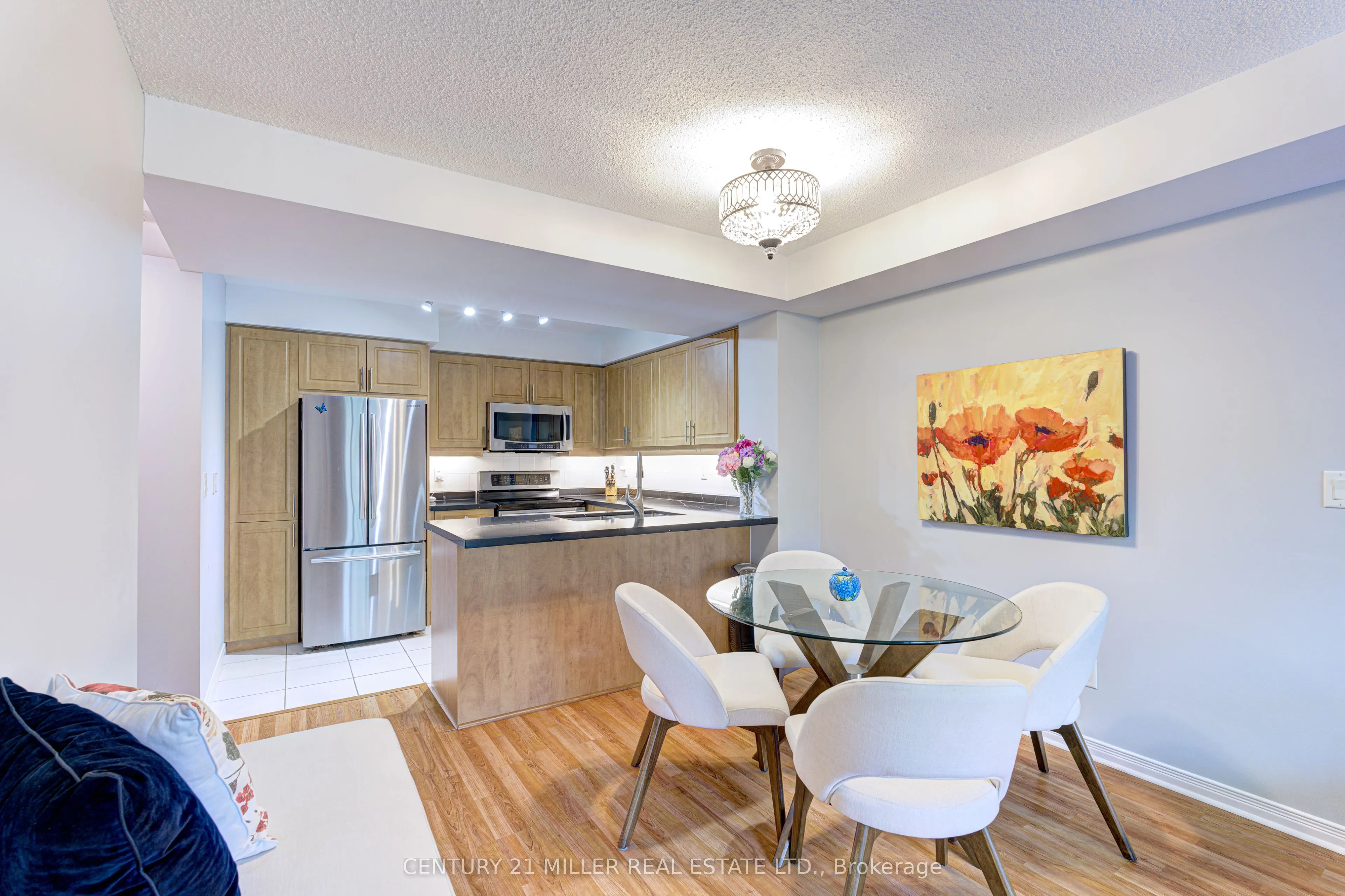 205 The Donway W, #415