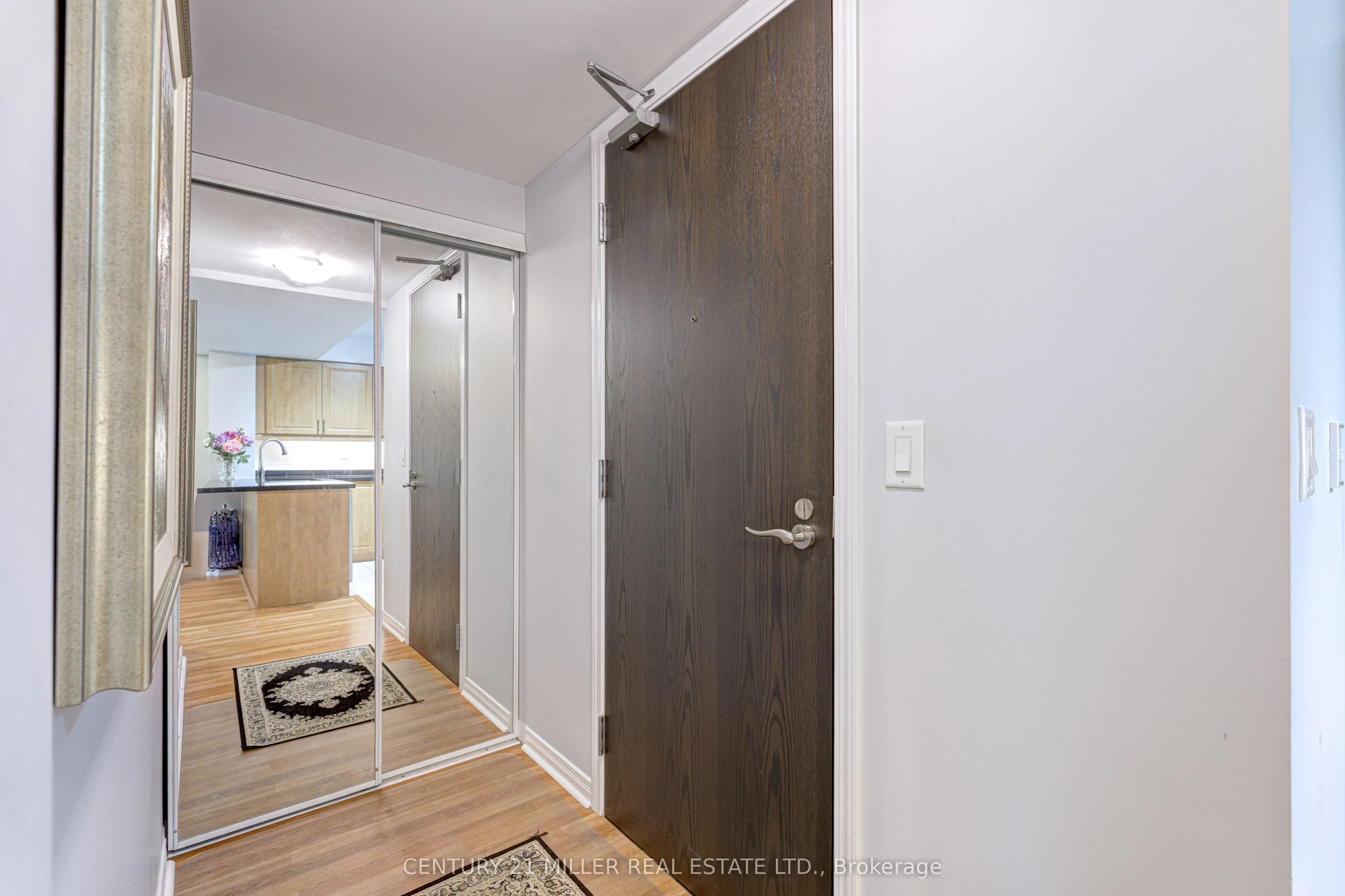 205 The Donway W, #415