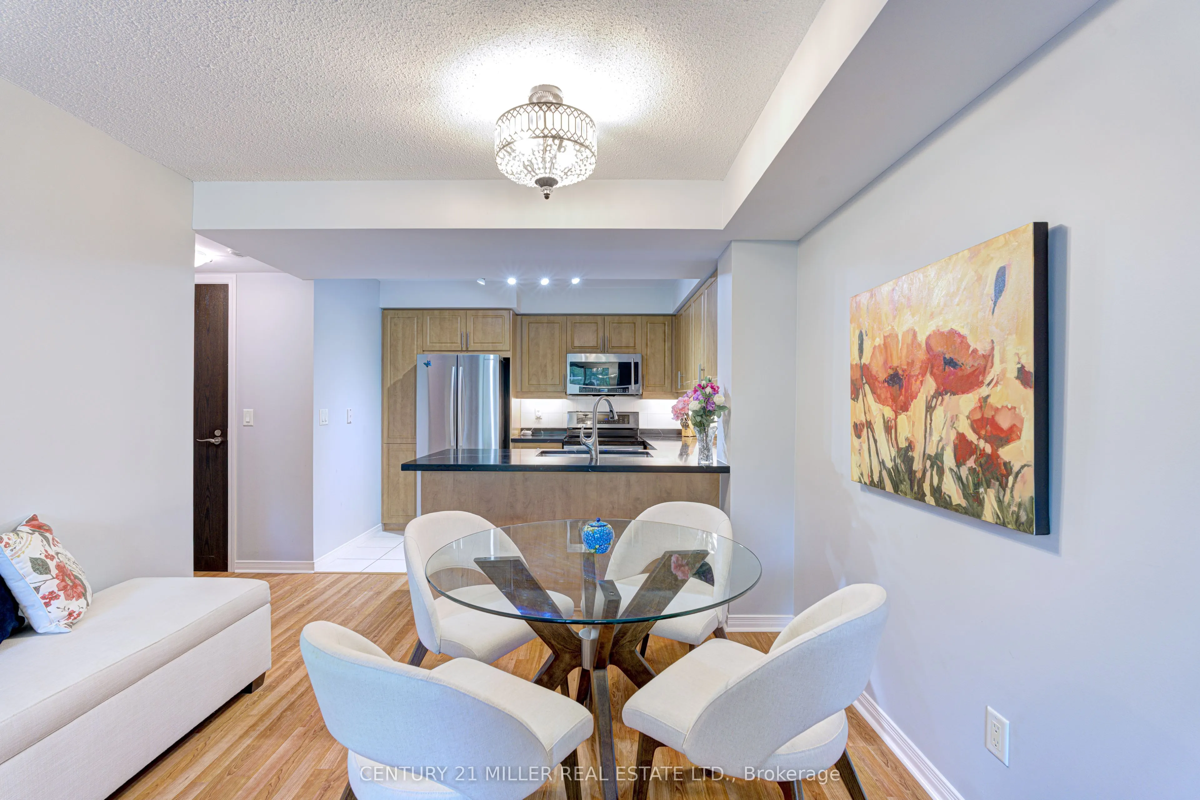 205 The Donway W, #415