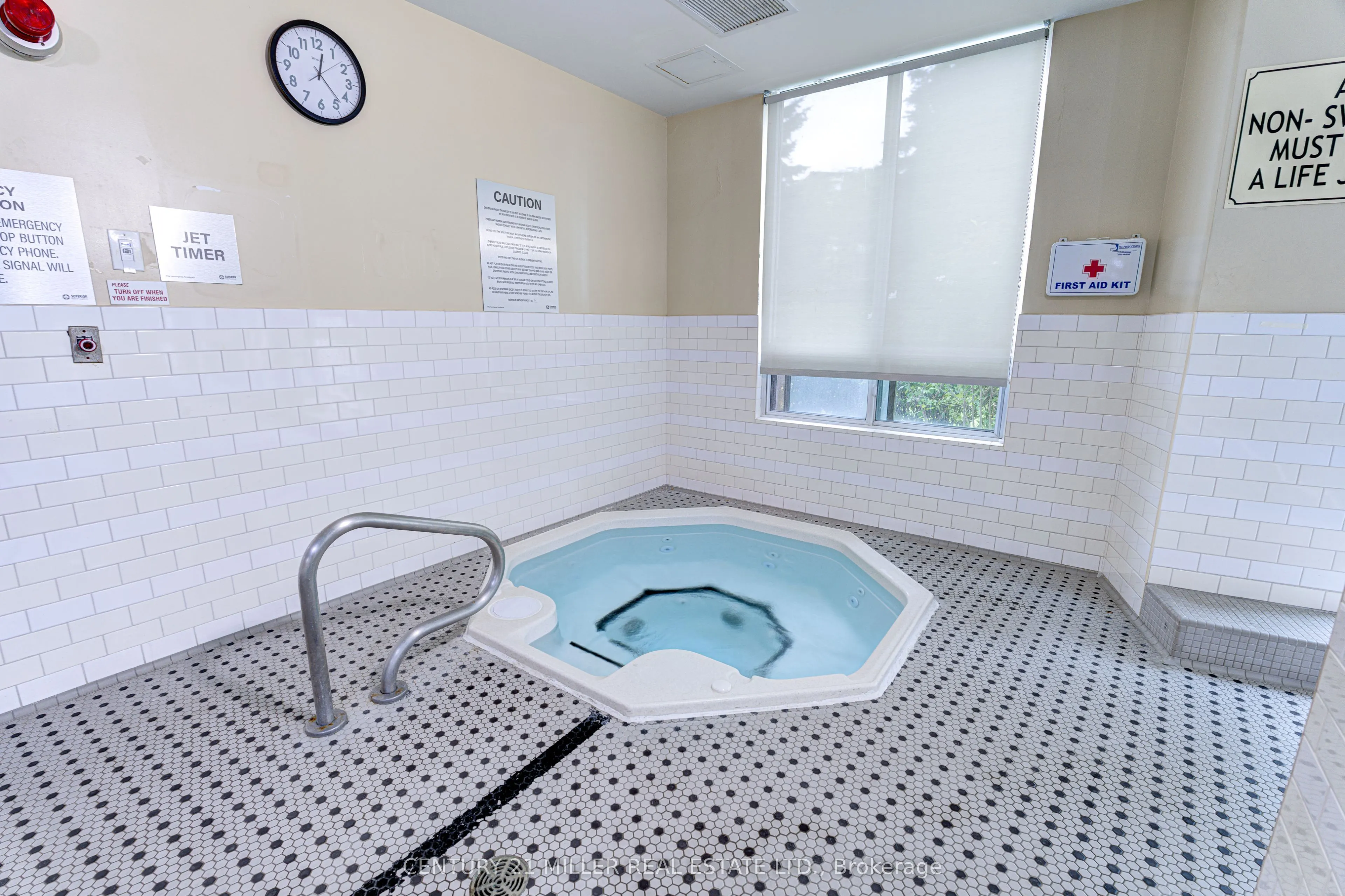 205 The Donway W, #415