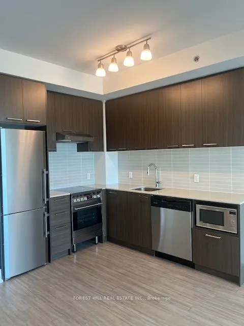310 Tweedsmuir Avenue, #509