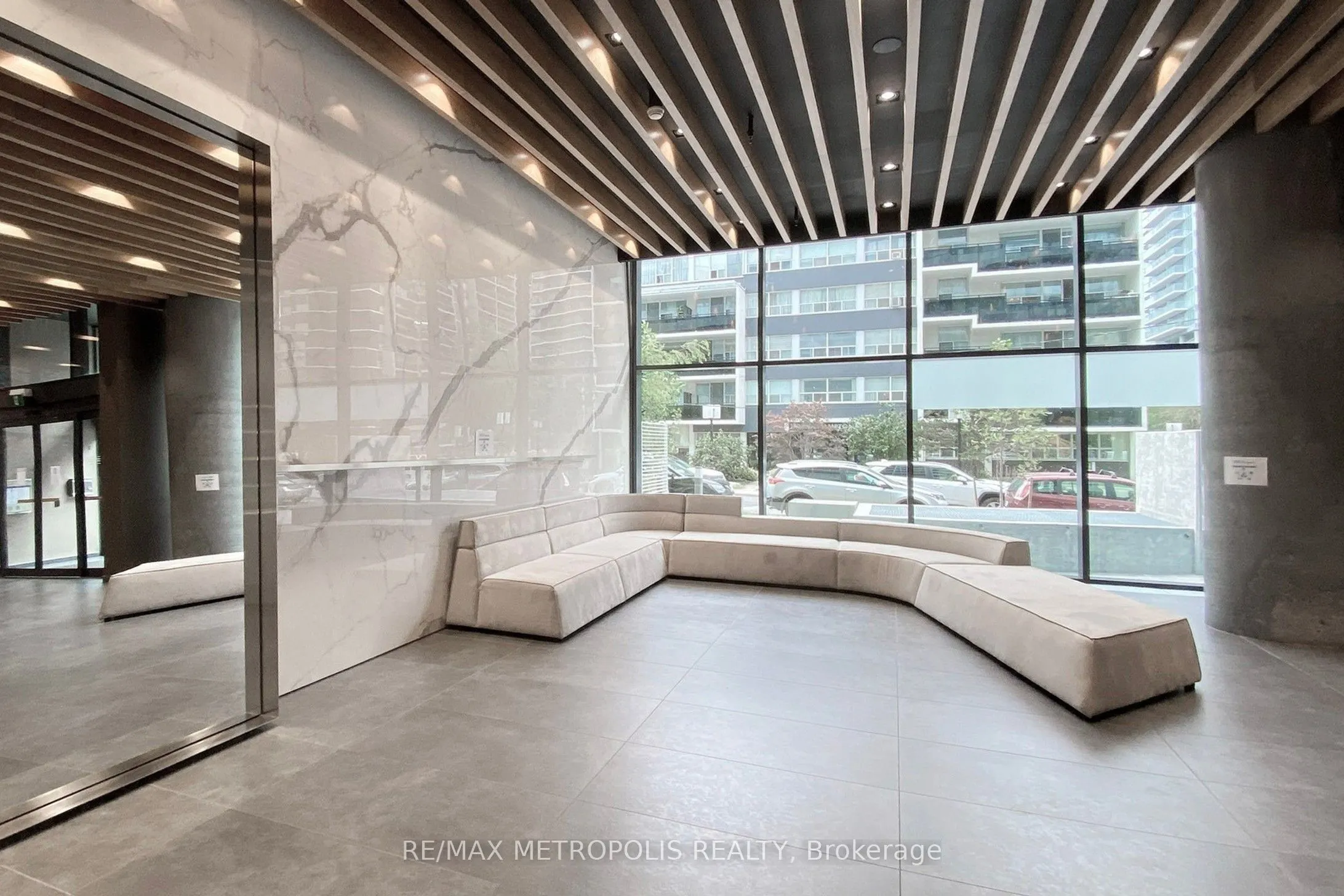 161 Roehampton Avenue, #1805