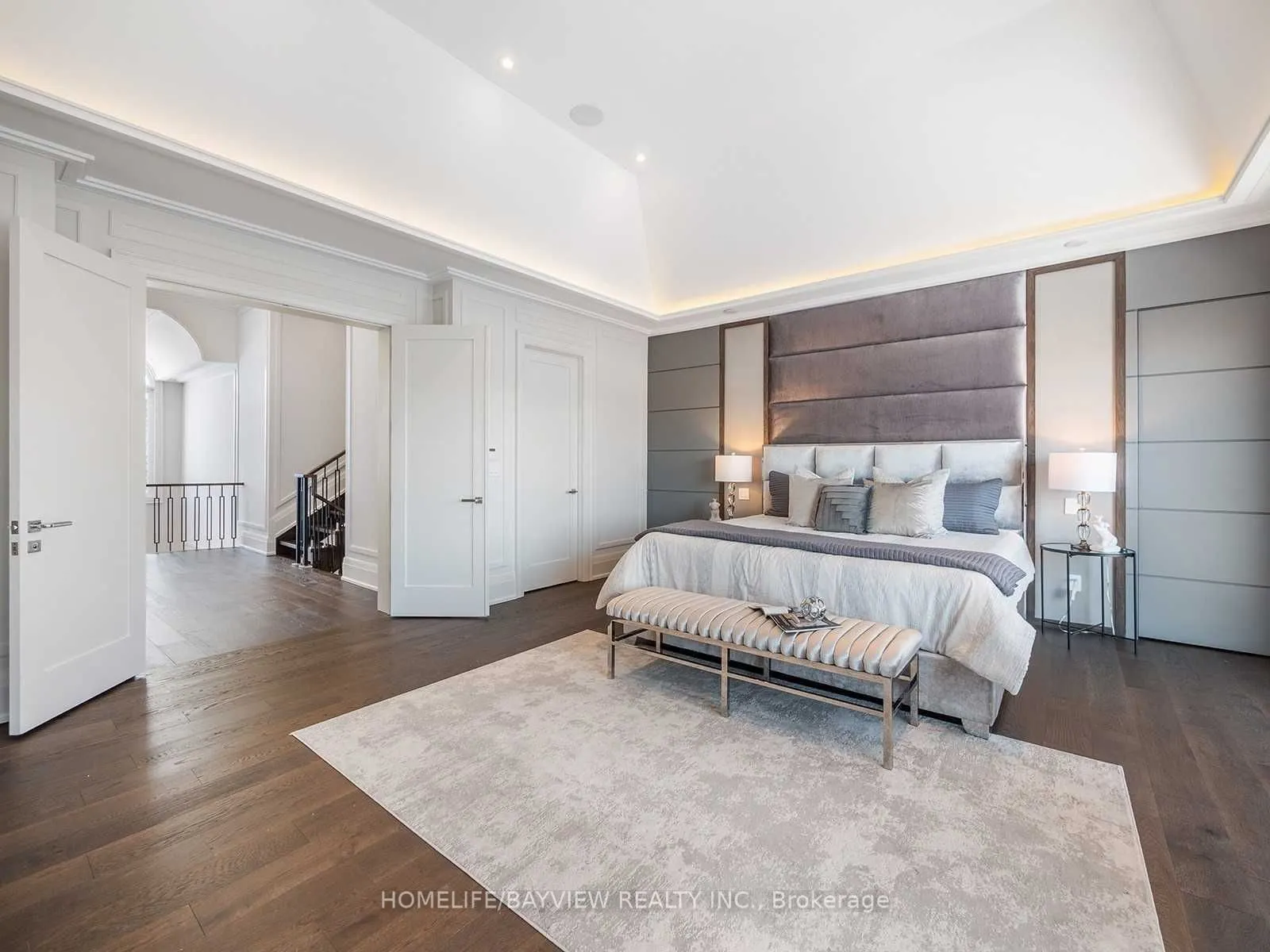 25 Glenborough Park Crescent