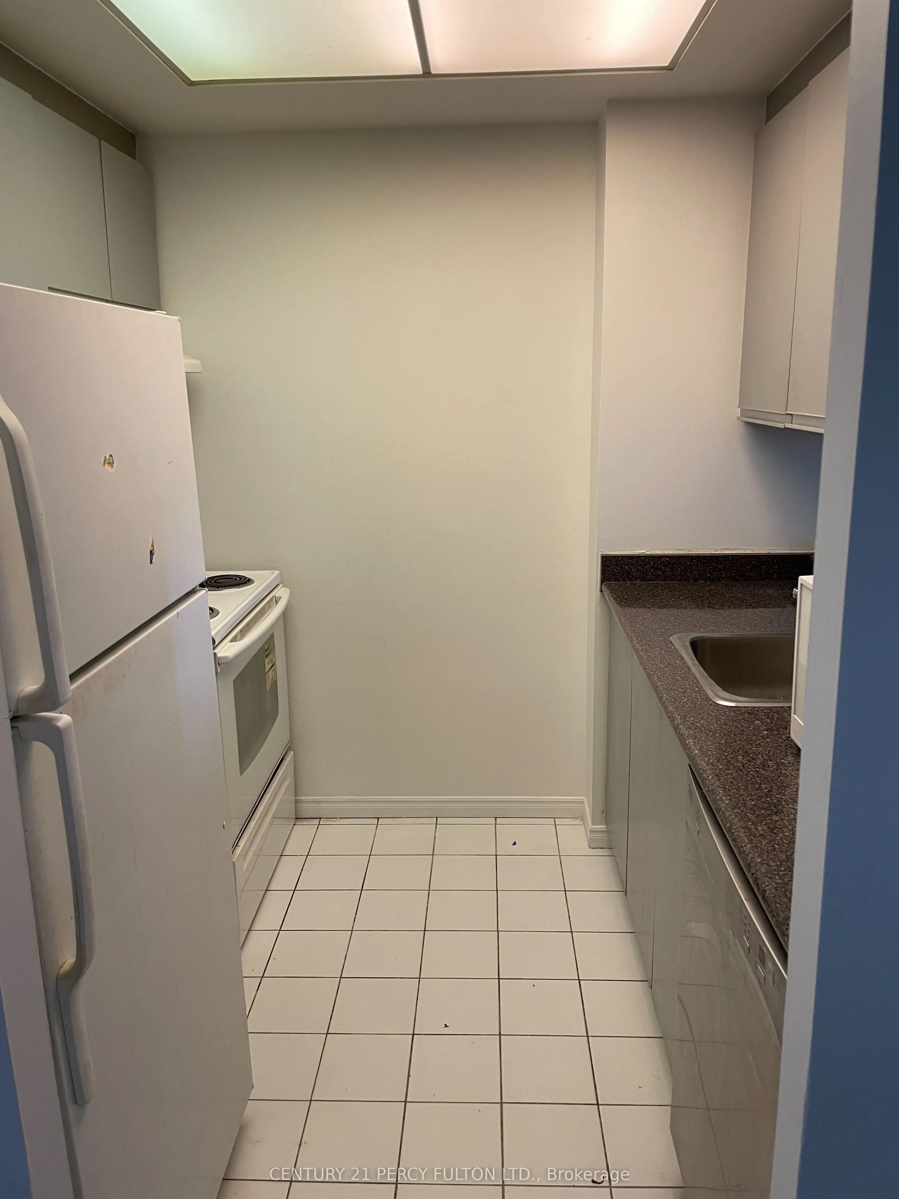7 Bishop Avenue, #1703