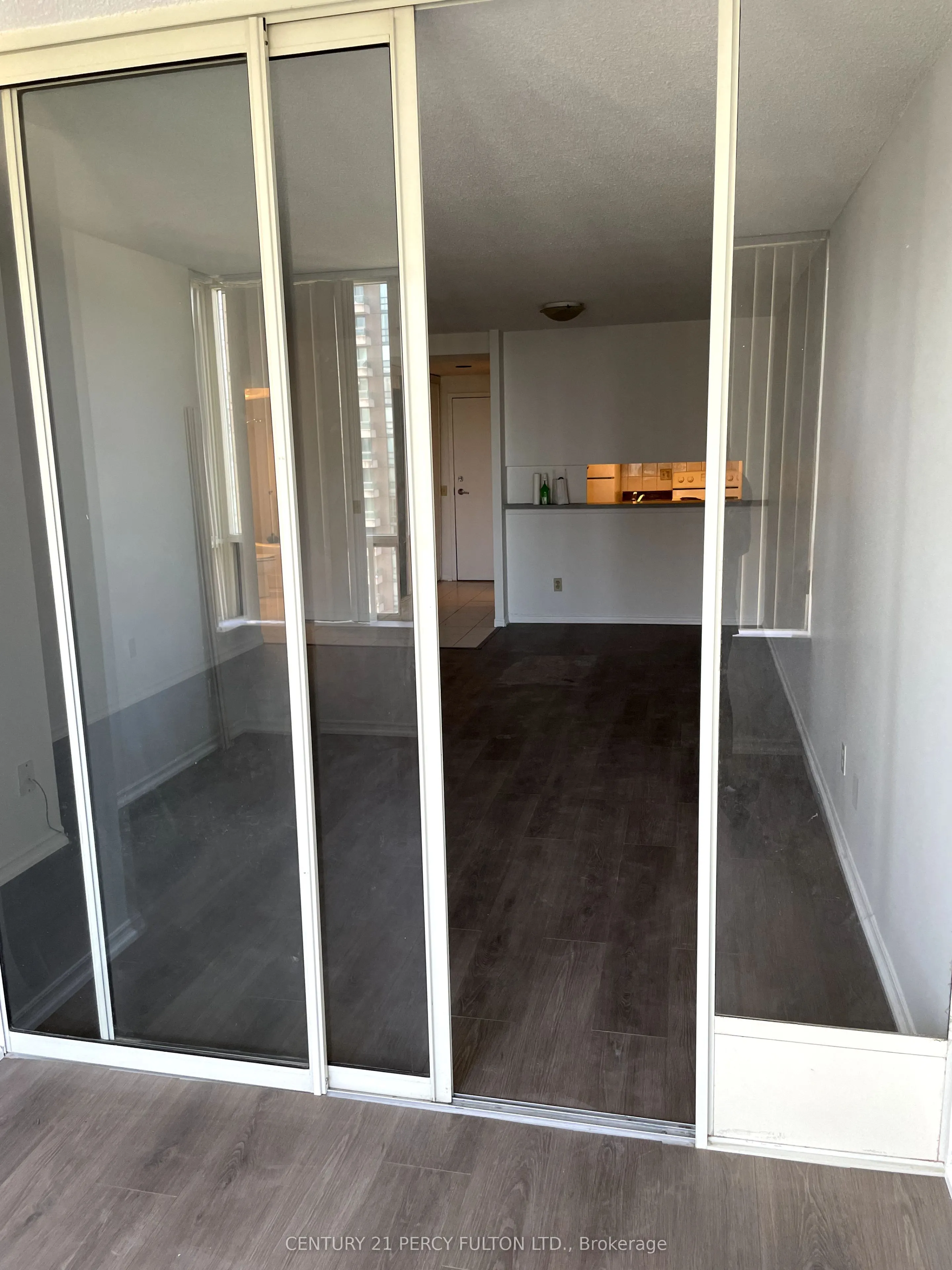 7 Bishop Avenue, #1703